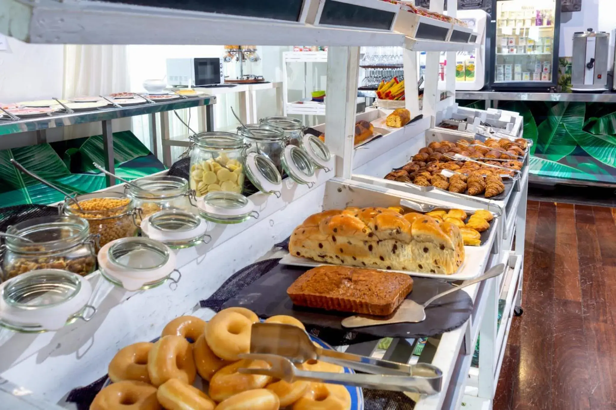 Buffet breakfast in Hotel Spa Milagros Golf