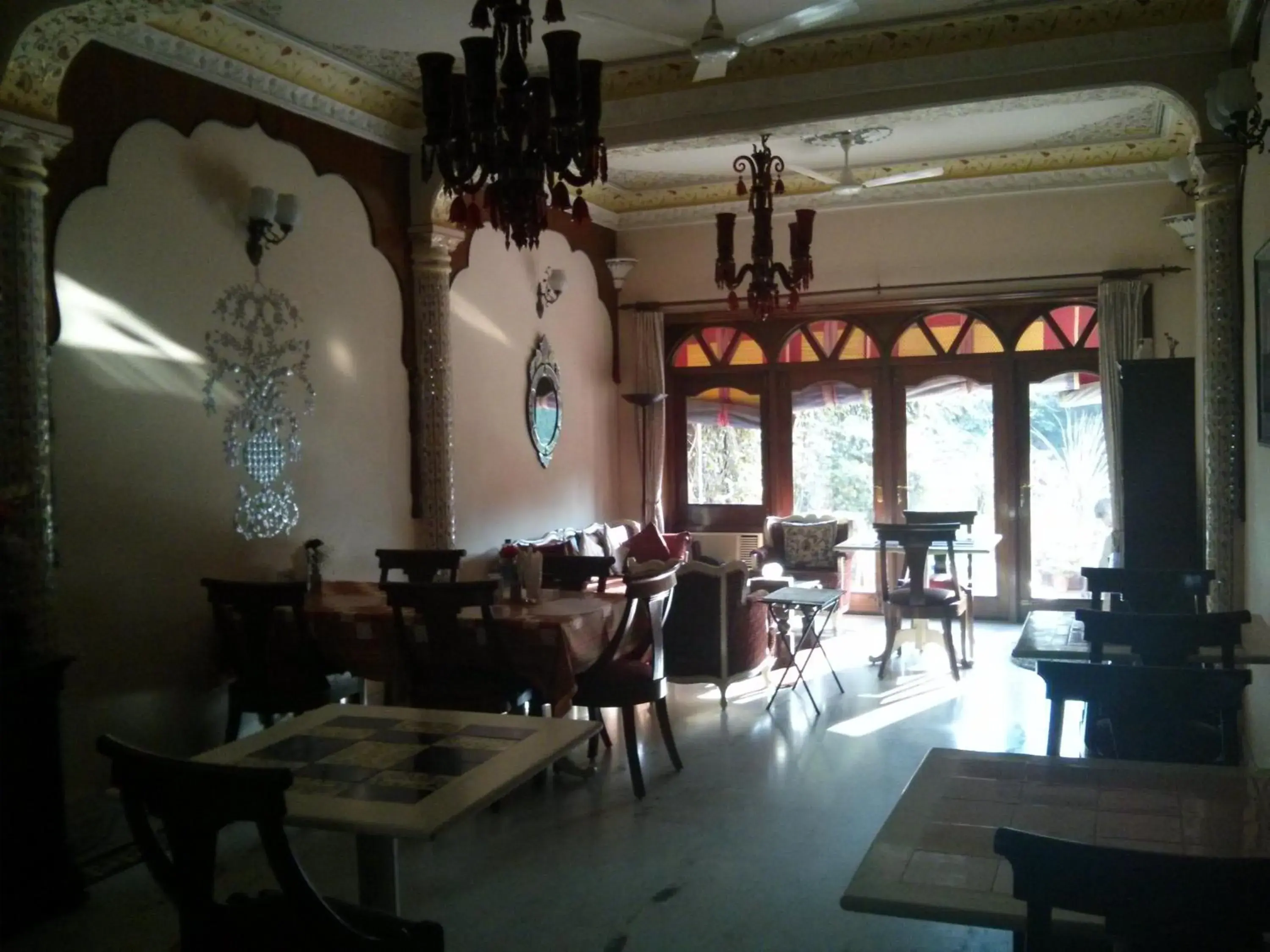 Seating area, Restaurant/Places to Eat in Hotel Jasvilas