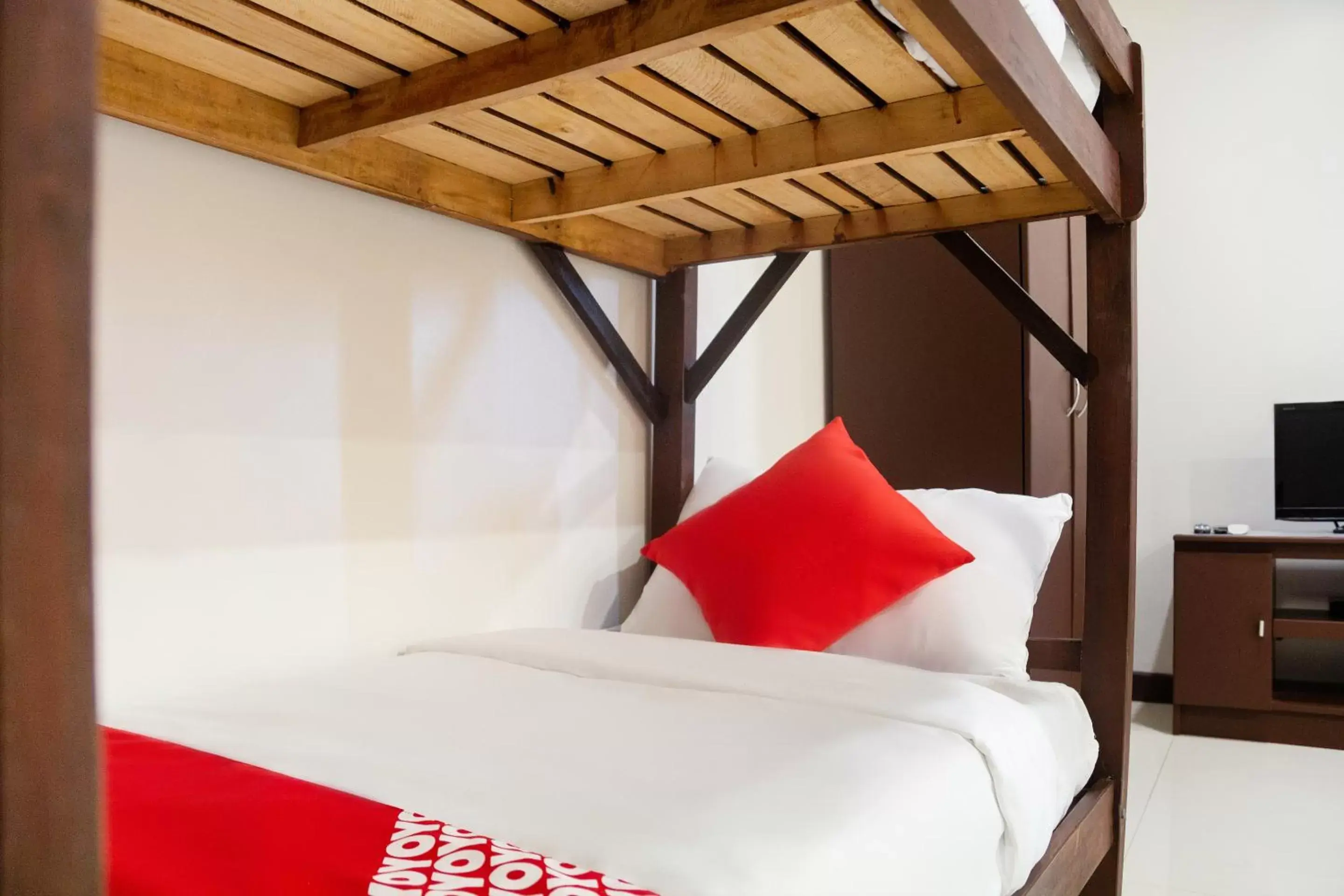 Bedroom, Bed in OYO 153 Espacio de Clarita Hometel