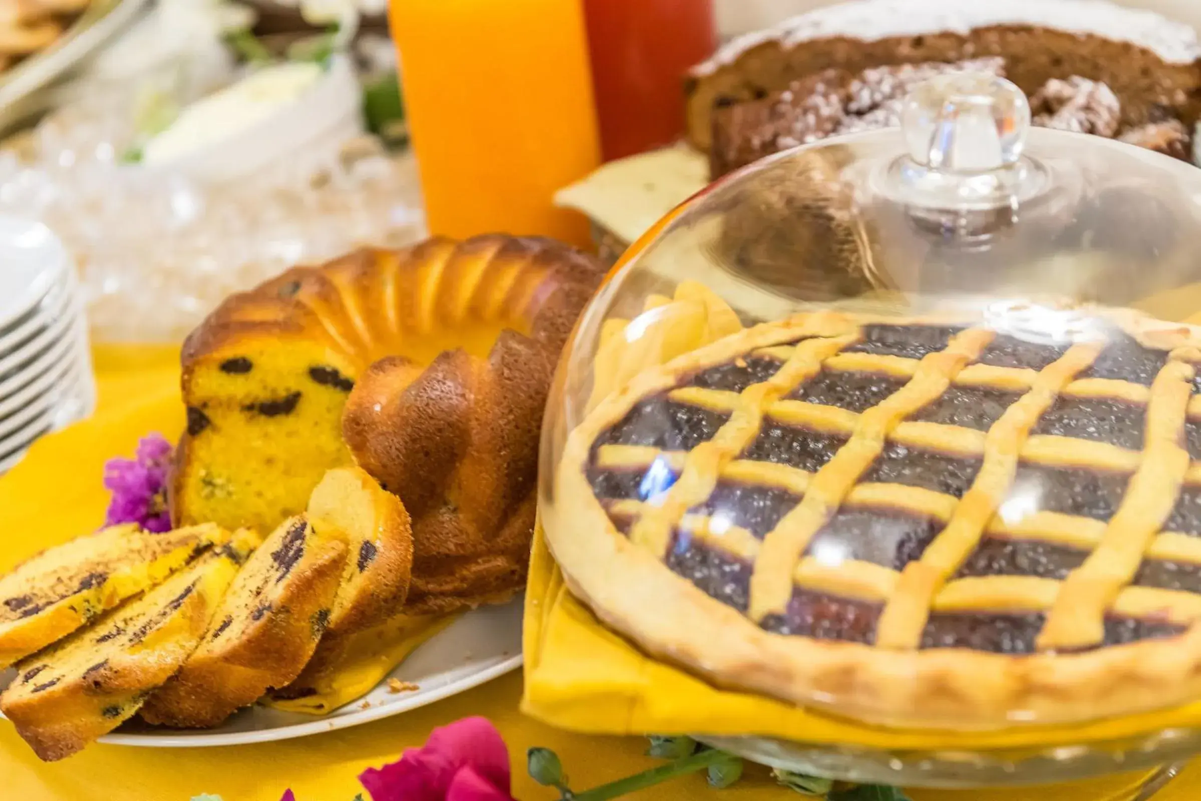 Coffee/tea facilities, Food in Relais Paradiso Resort & Spa