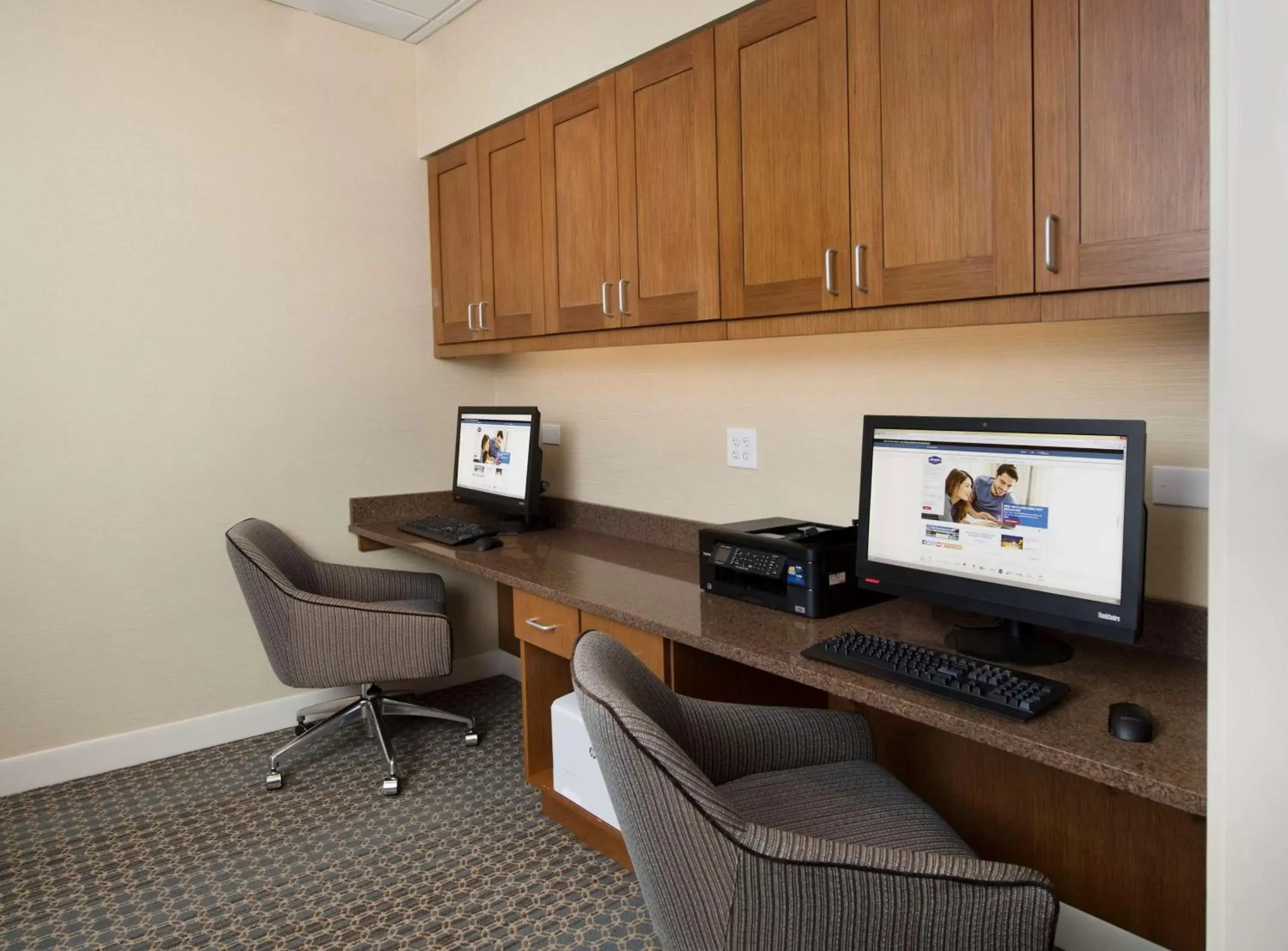 Business facilities in Hampton Inn & Suites Braselton