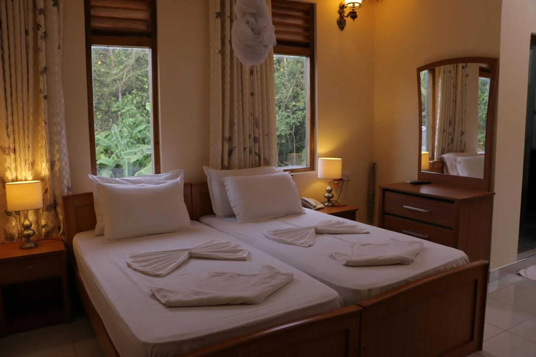 Bedroom, Bed in London Palace