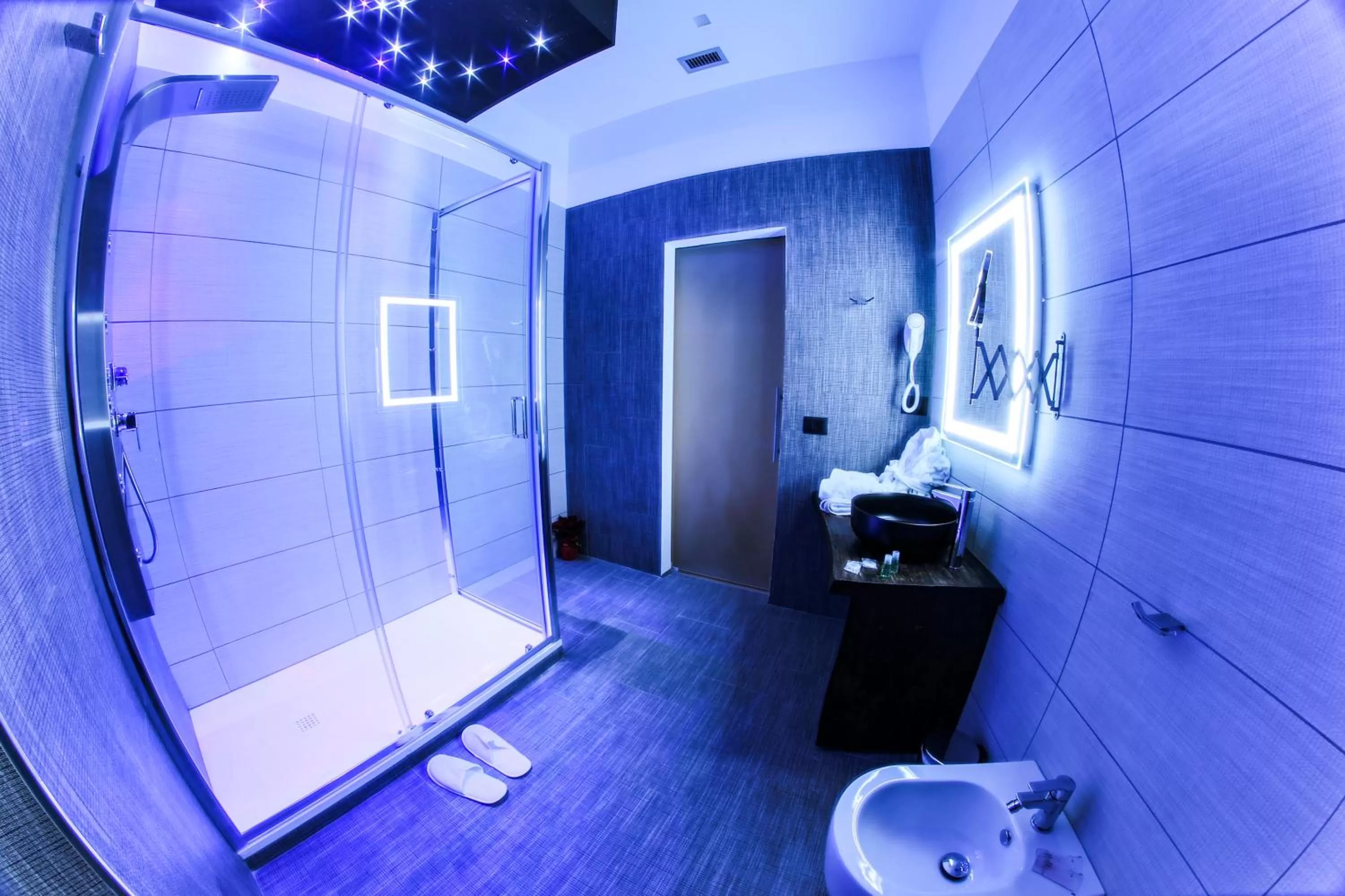 Shower in RESIDENZE CASSOLI - Lamezia Centro