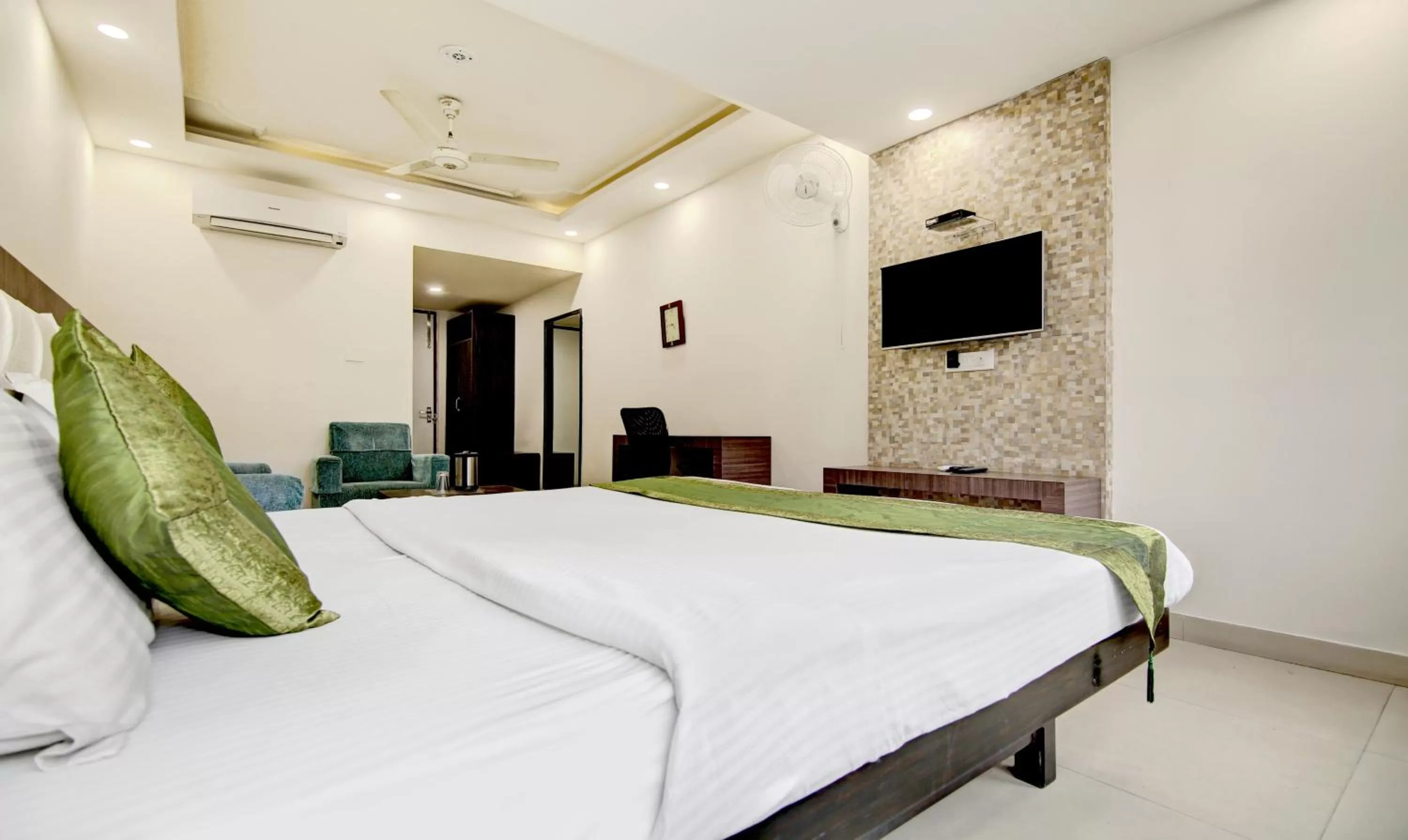 Itsy By Treebo - Solitaire