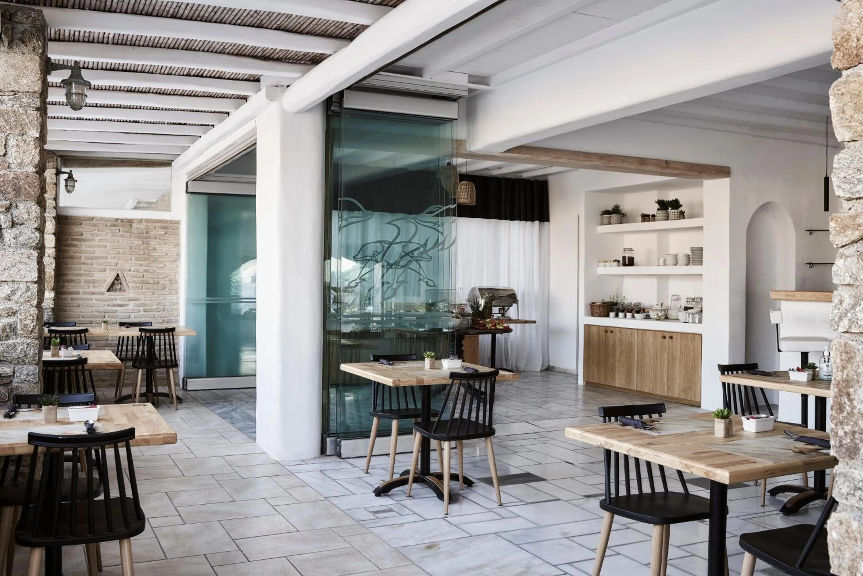 Restaurant/places to eat in Mr & Mrs White Mykonos