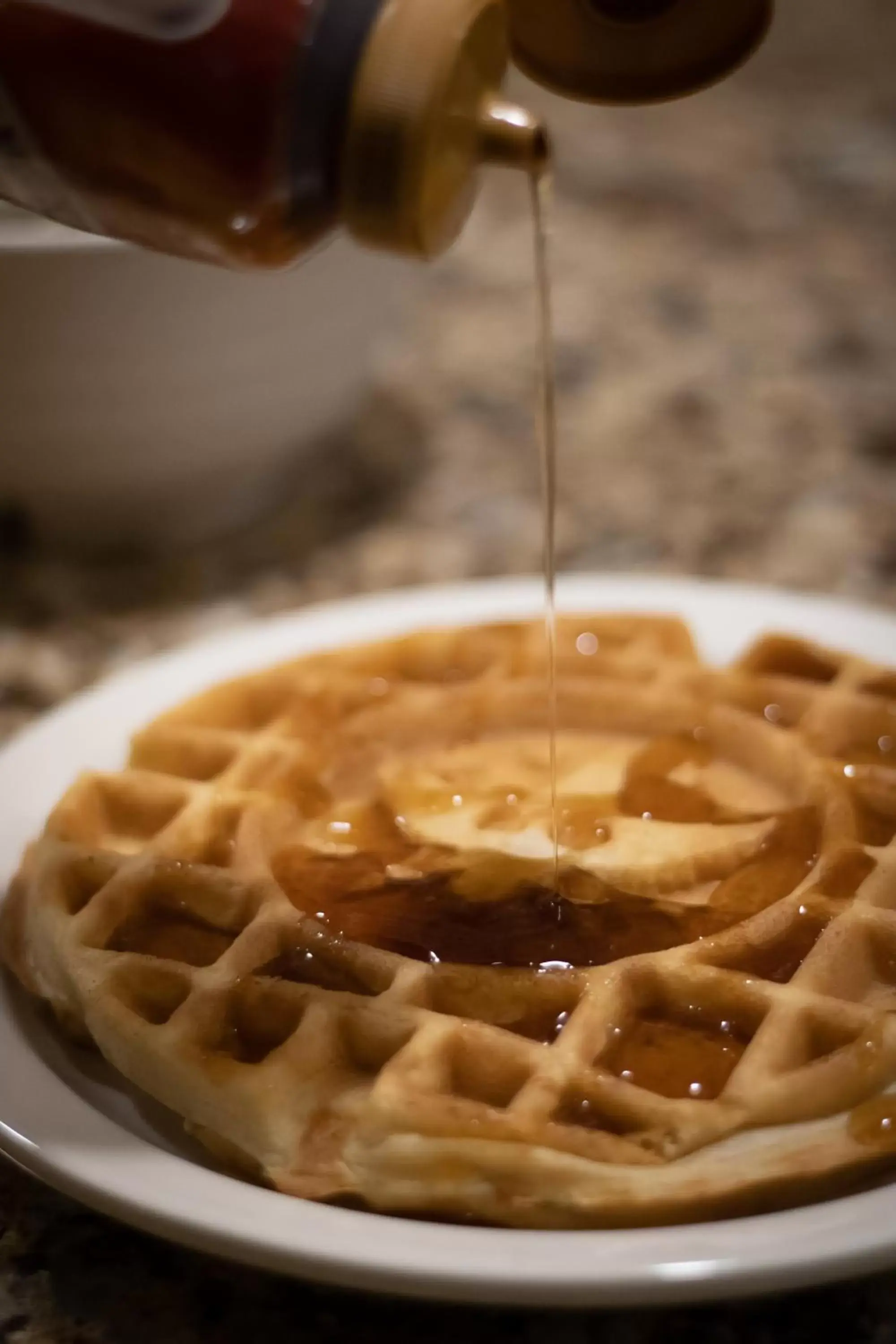 Buffet breakfast, Food in Monument Inn & Suites