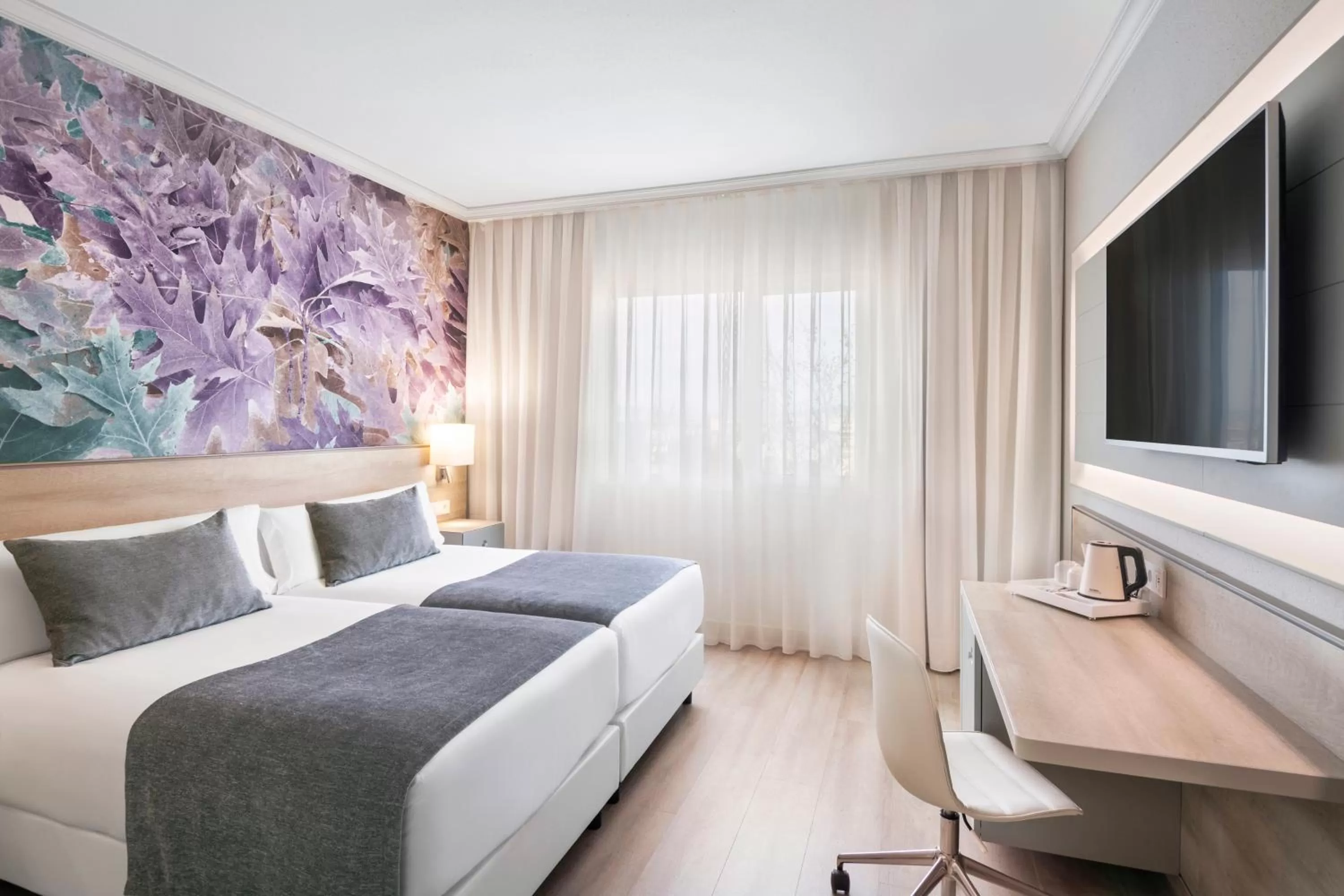 Bedroom, Bed in Salles Ciutat del Prat Barcelona Airport