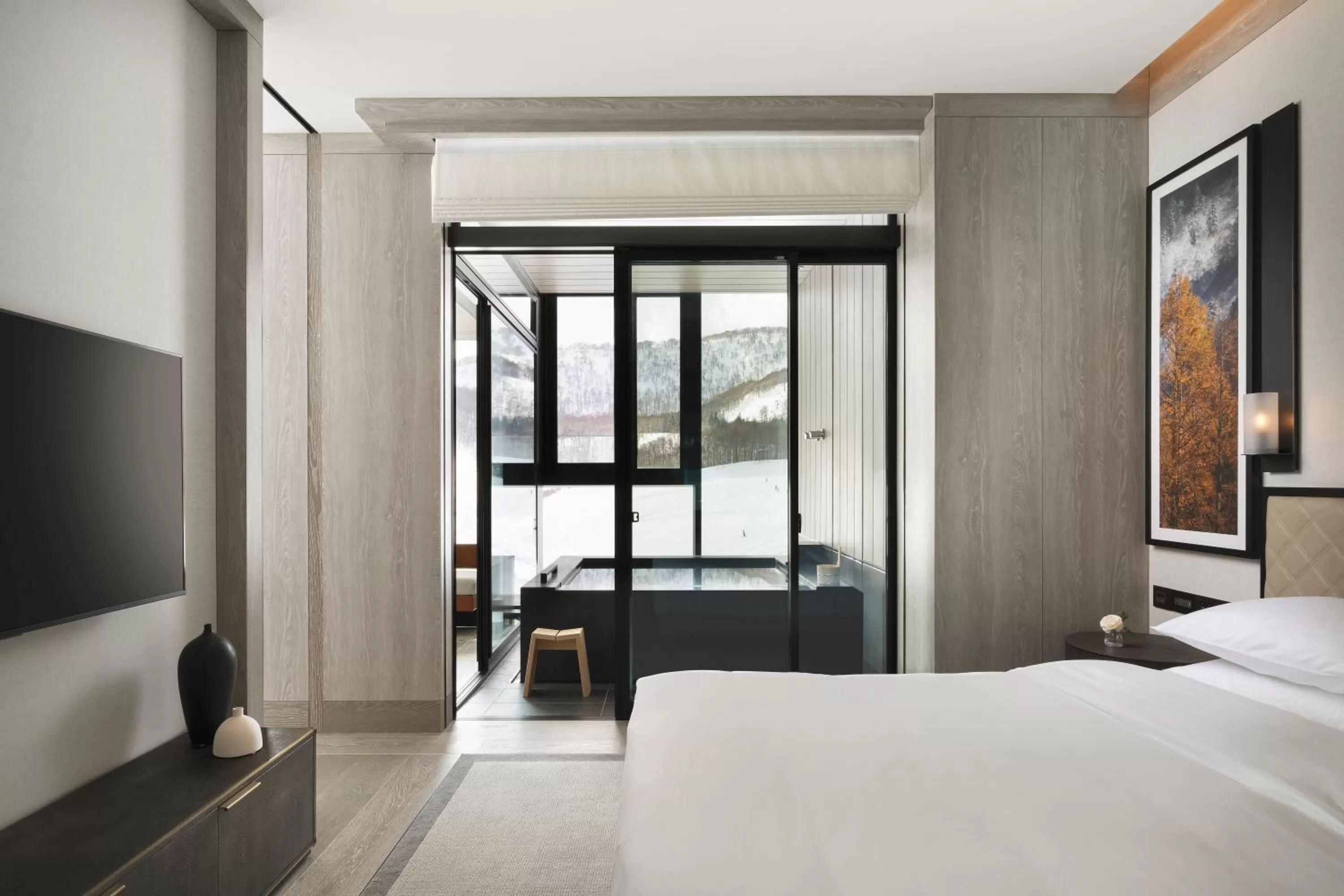 Bedroom, Bed in Park Hyatt Niseko Hanazono