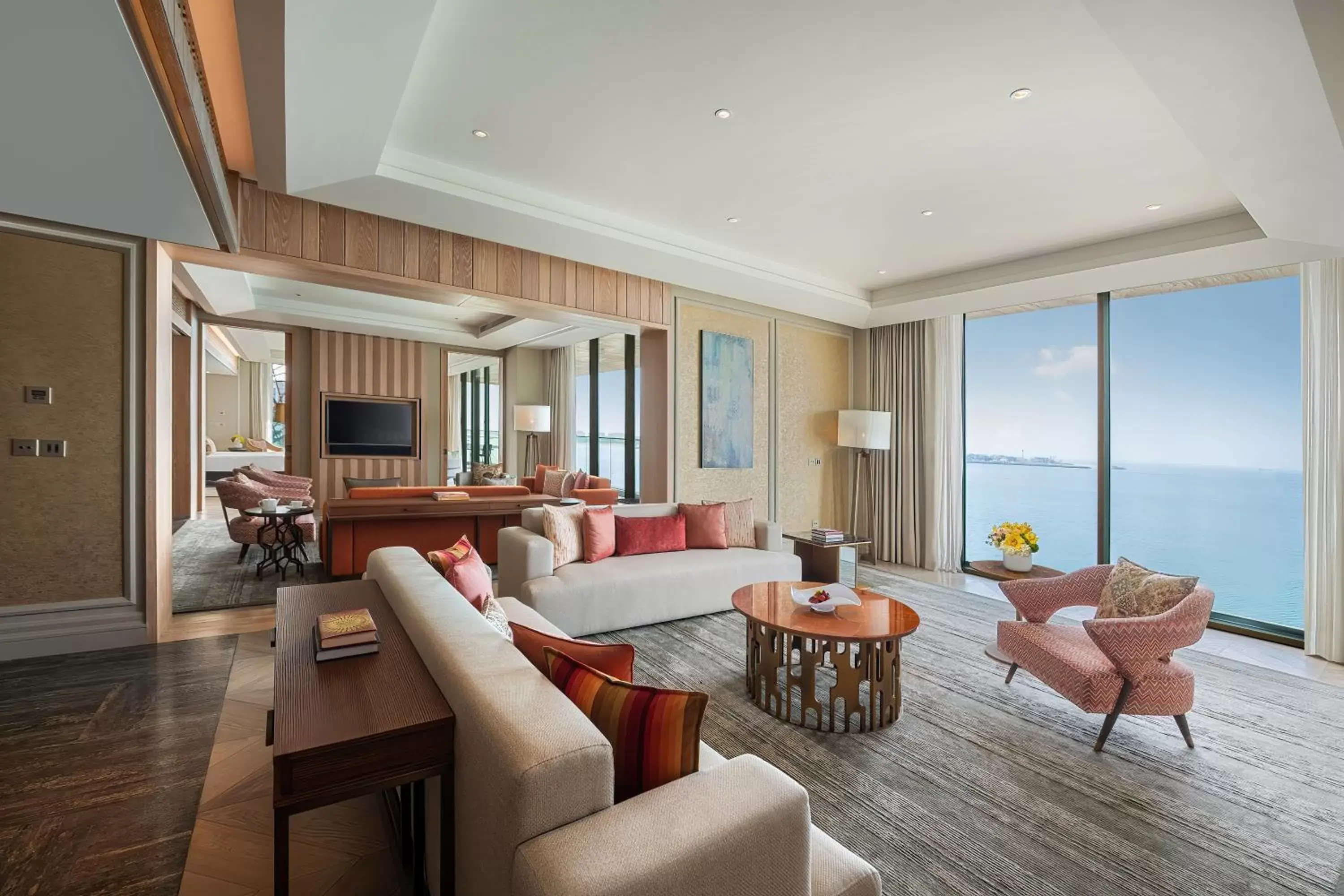 Living room, Seating Area in Mandarin Oriental Jumeira, Dubai