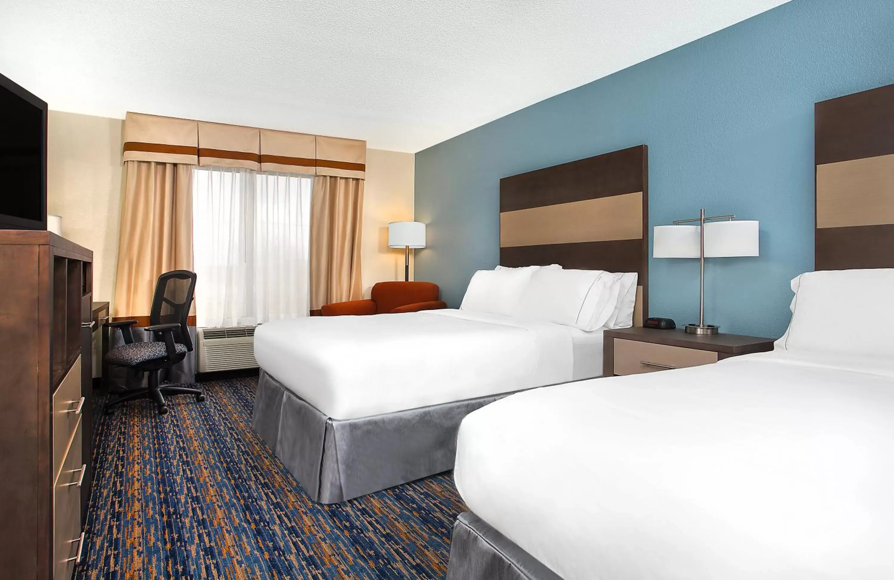 Photo of the whole room, Bed in Holiday Inn Express Berea, an IHG Hotel