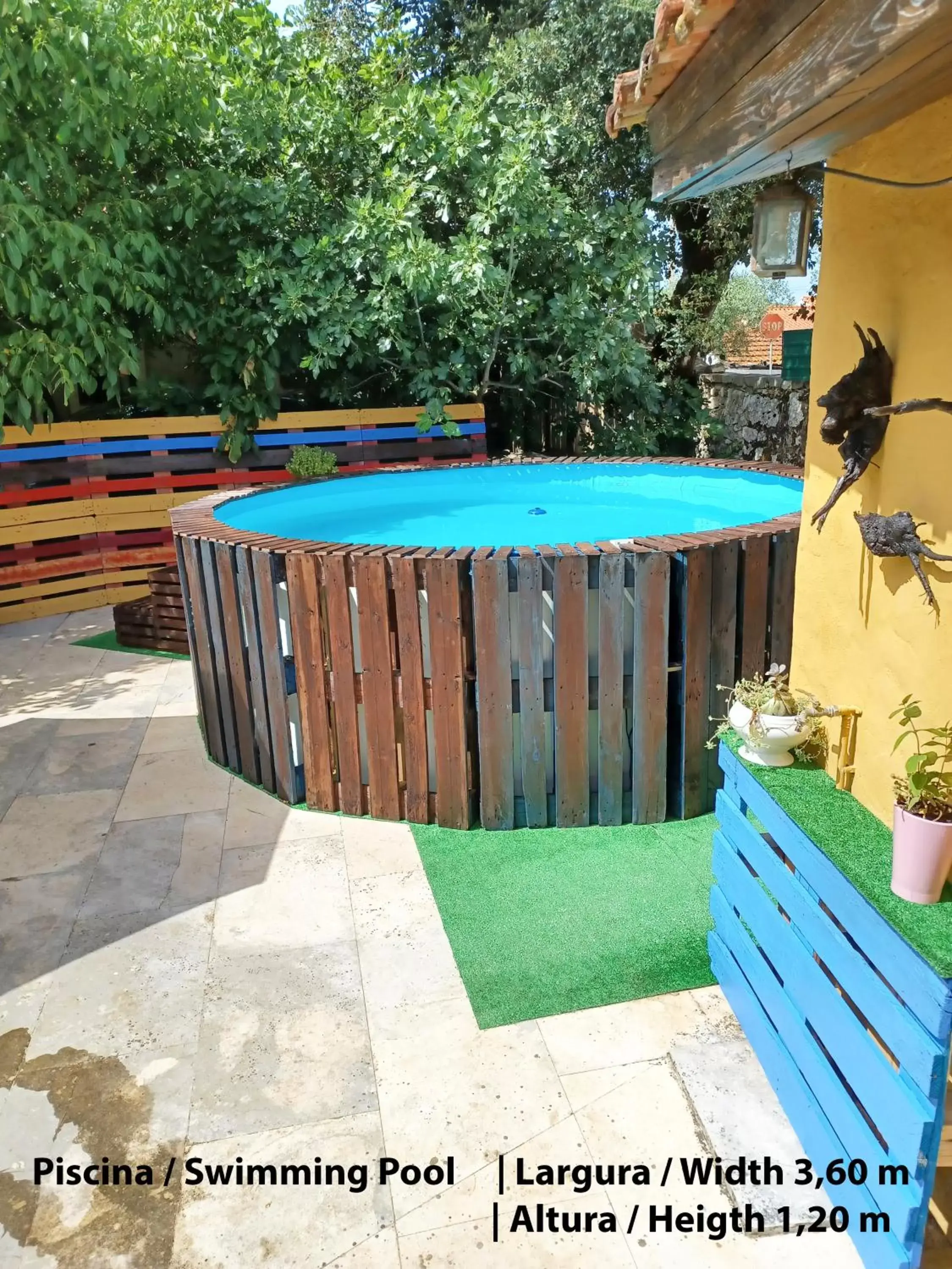 Swimming Pool in Refúgio das Artes