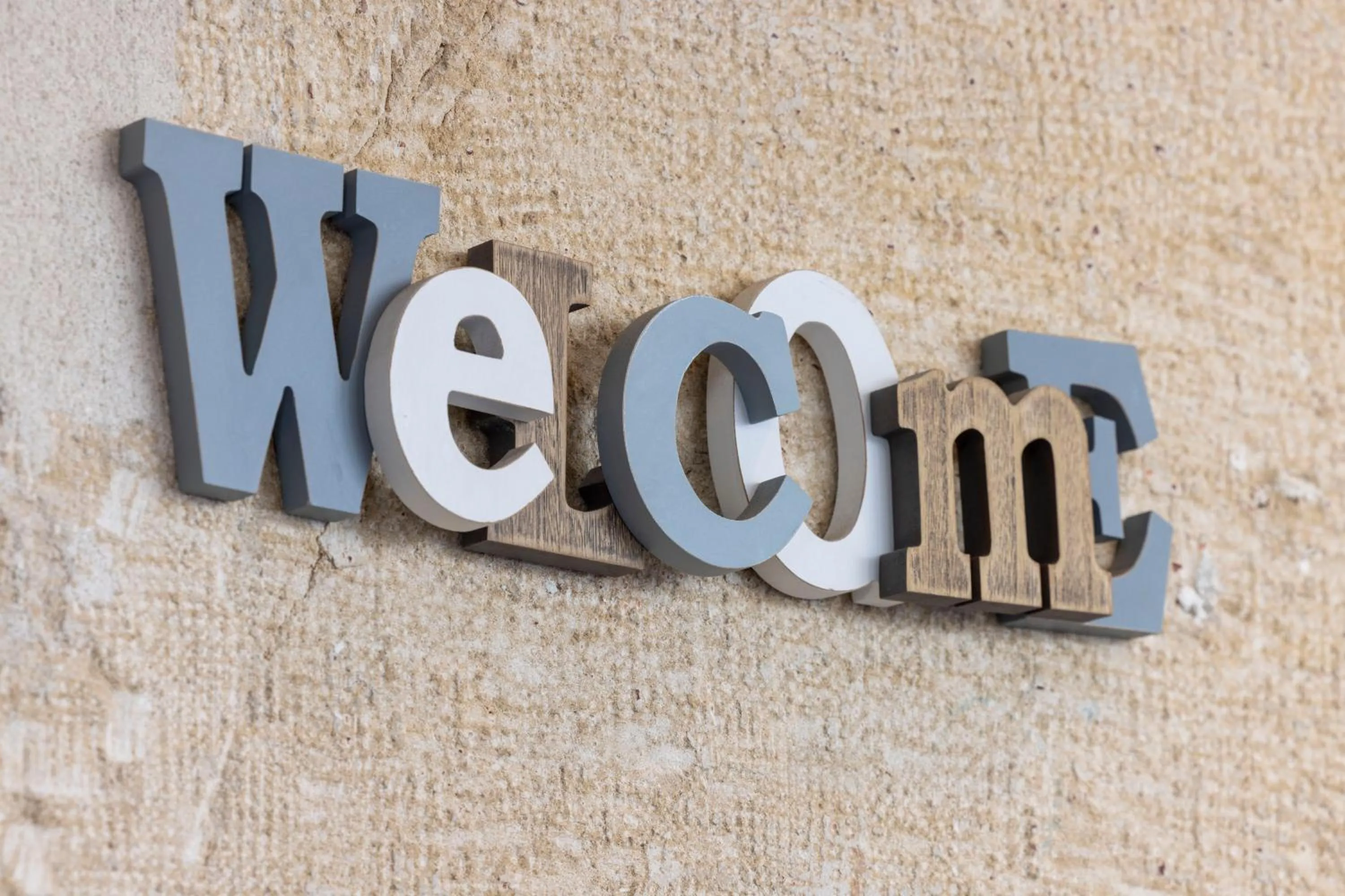 Decorative detail in Le Regent Montmartre by Hiphophostels