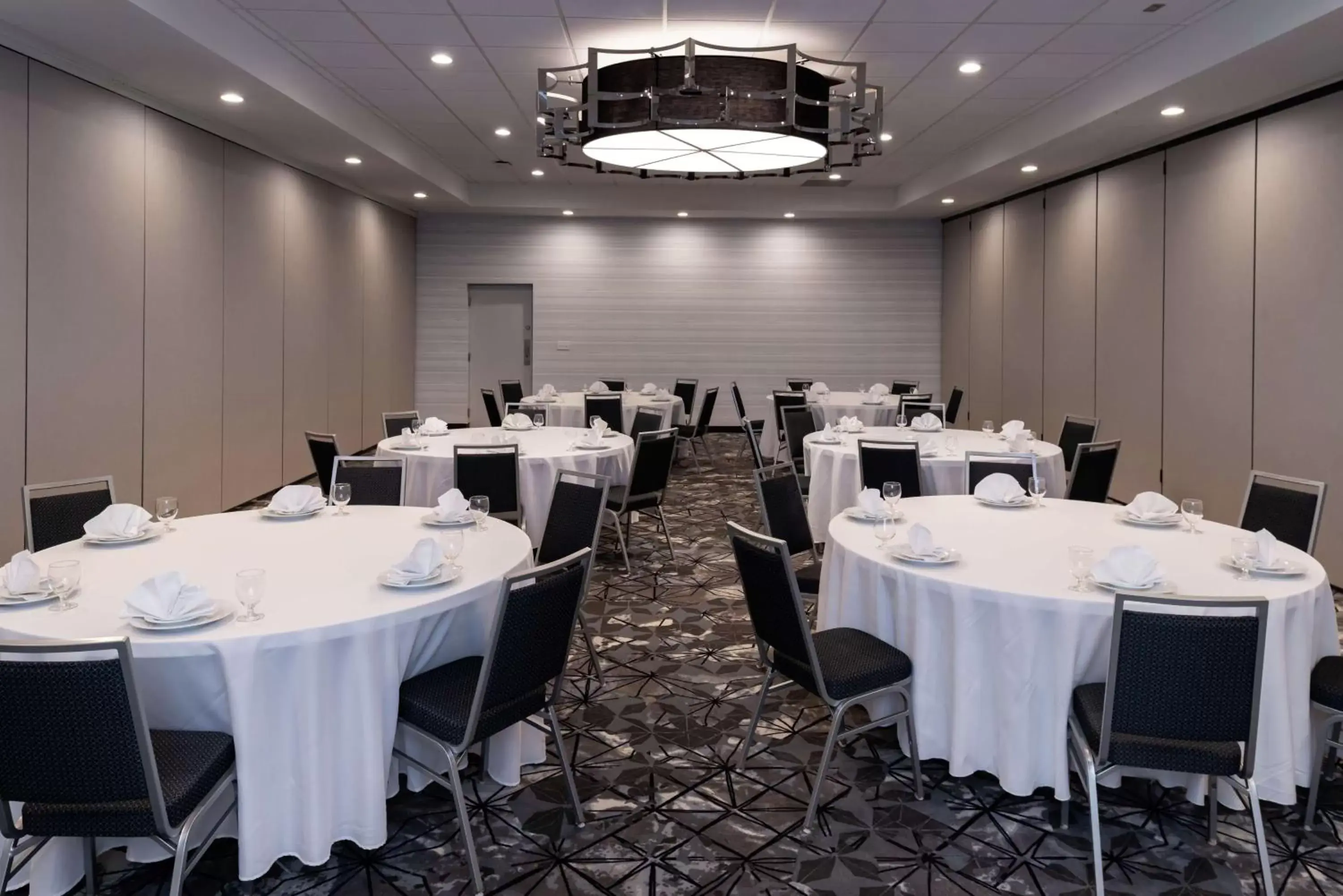 Dining area, Banquet Facilities in Hilton Garden Inn Columbia Downtown