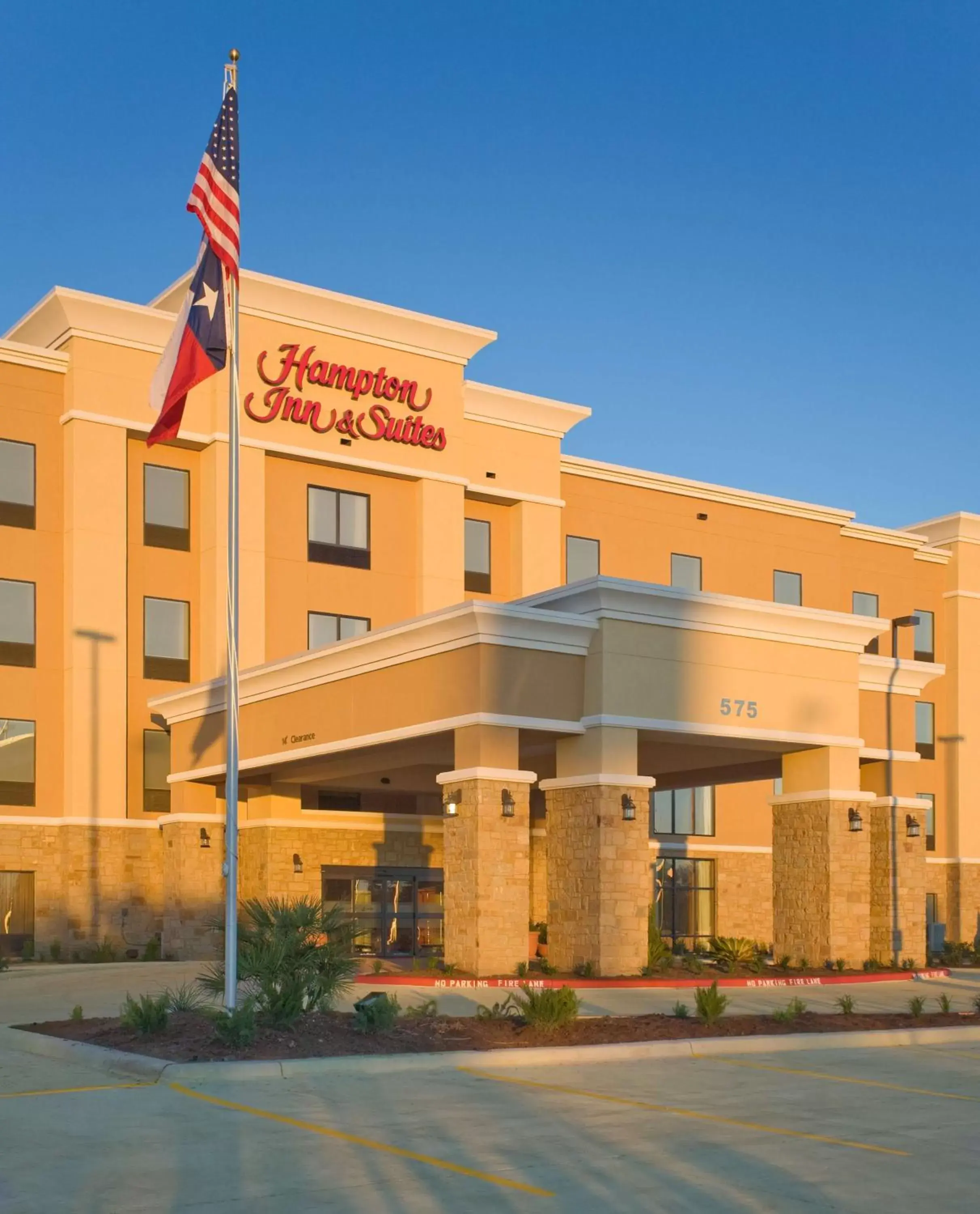 Property building in Hampton Inn & Suites New Braunfels Property building in Hampton Inn & Suites New Braunfels