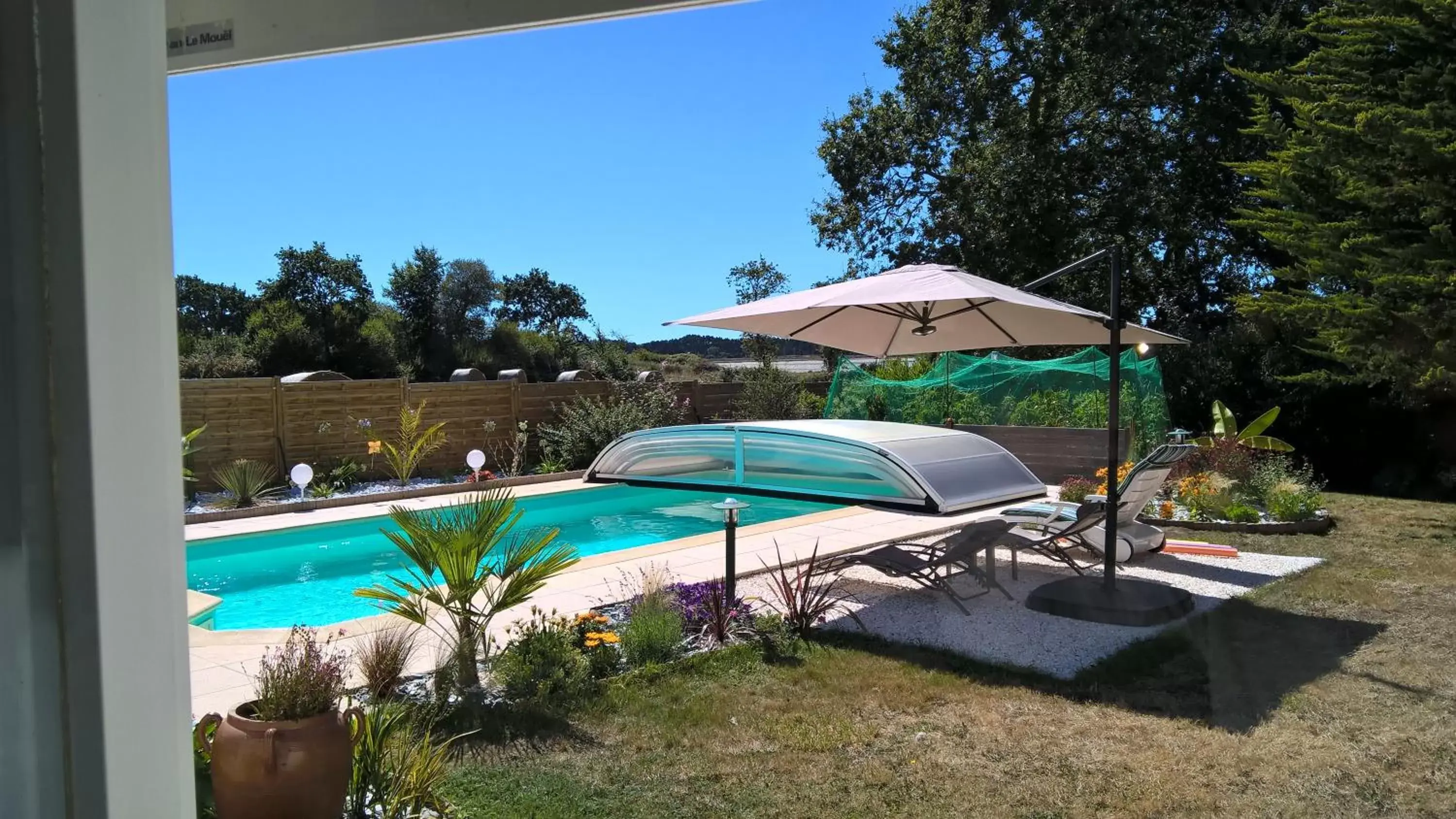 Garden, Swimming Pool in Kerzara - Le Gîte