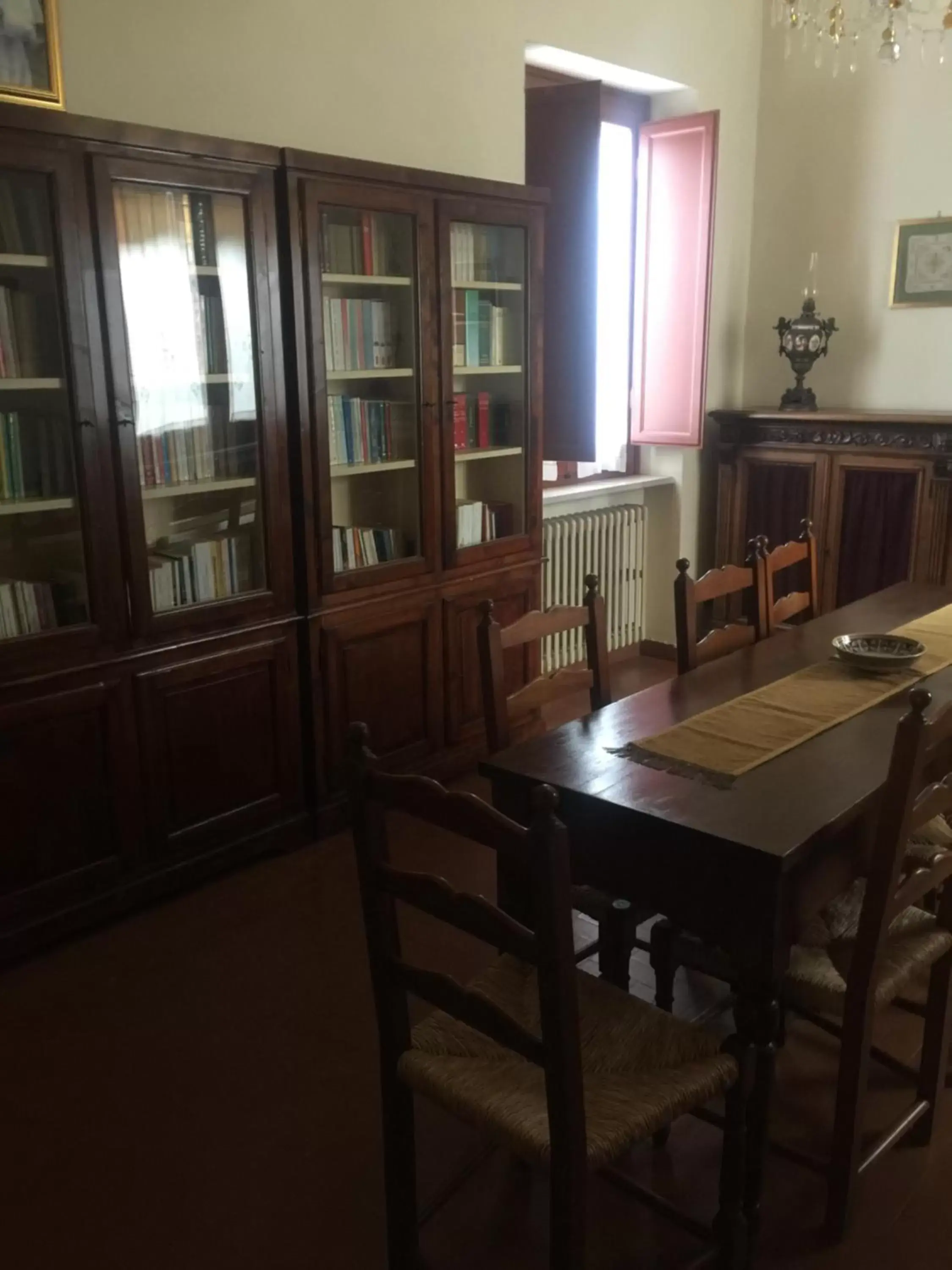 Library in Monastero SS. Annunziata