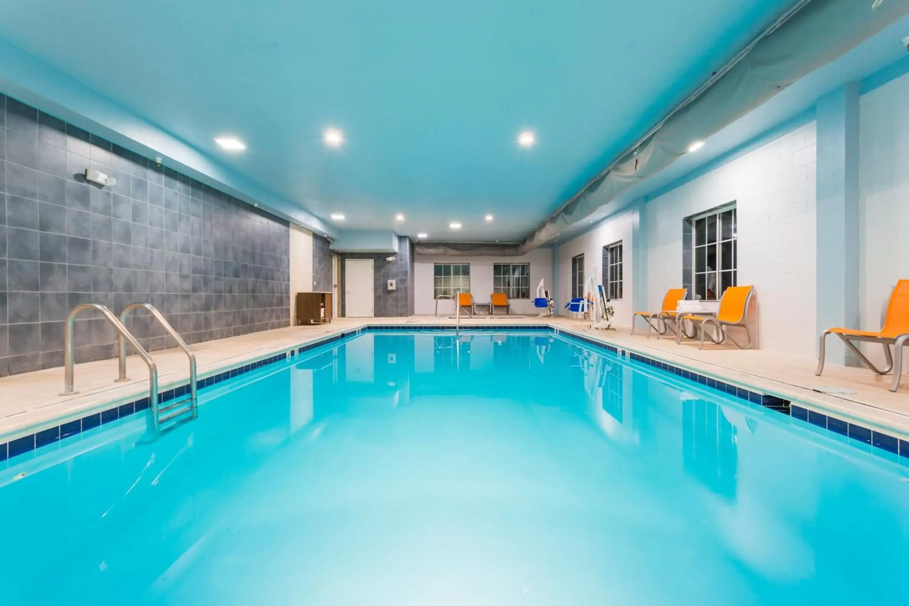 Swimming Pool in Holiday Inn Express Hotel and Suites Petersburg - Fort Lee, an IHG Hotel