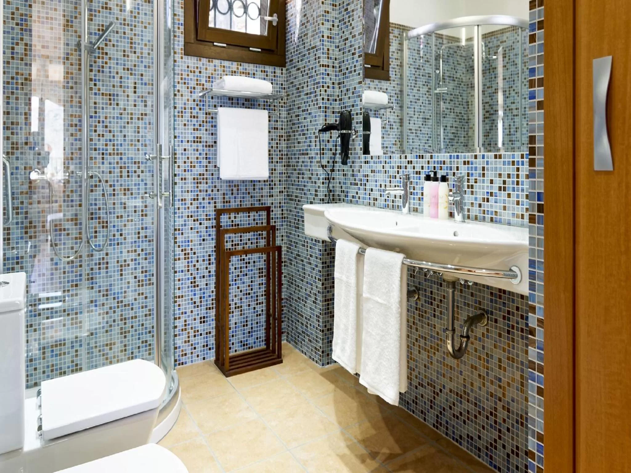 Bathroom in Idyll Suites - Adults Only