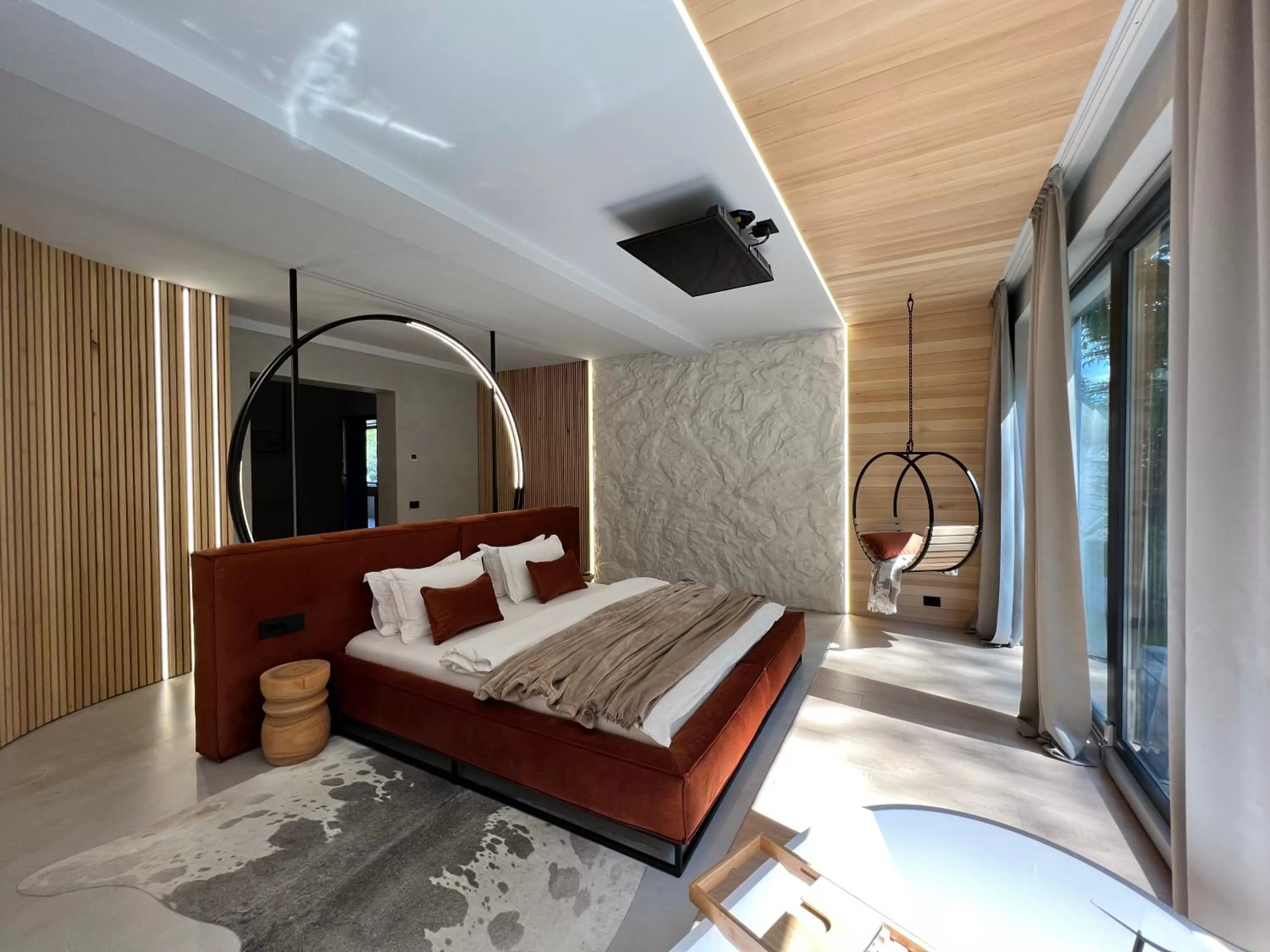 Bed in Garden Retreat Junior