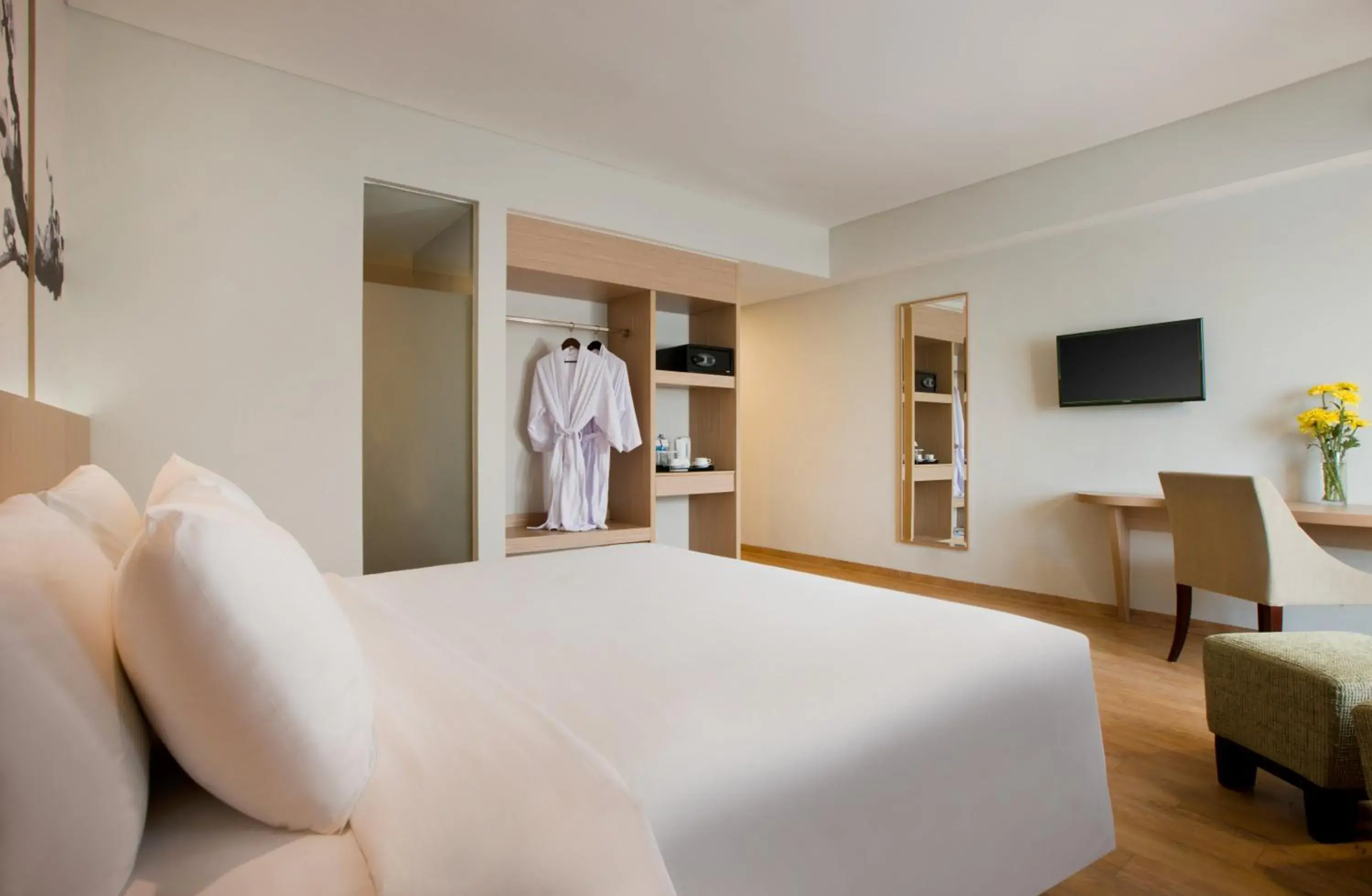 Hotel Santika Mega City Bekasi Hotel Santika Mega City Bekasi