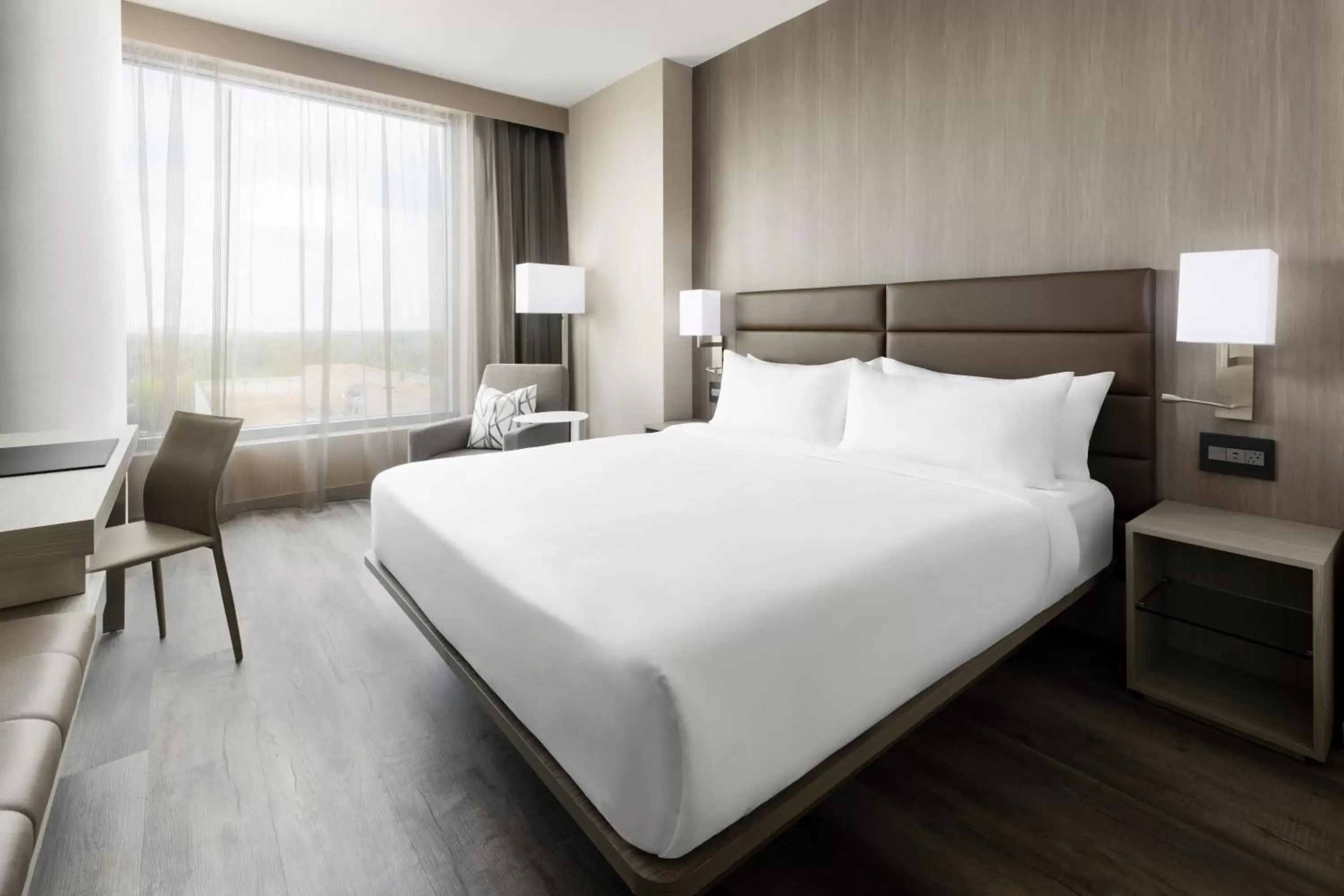 Standard King Room - Hearing Accessible in AC Hotel by Marriott Bethesda Downtown Standard King Room - Hearing Accessible in AC Hotel by Marriott Bethesda Downtown