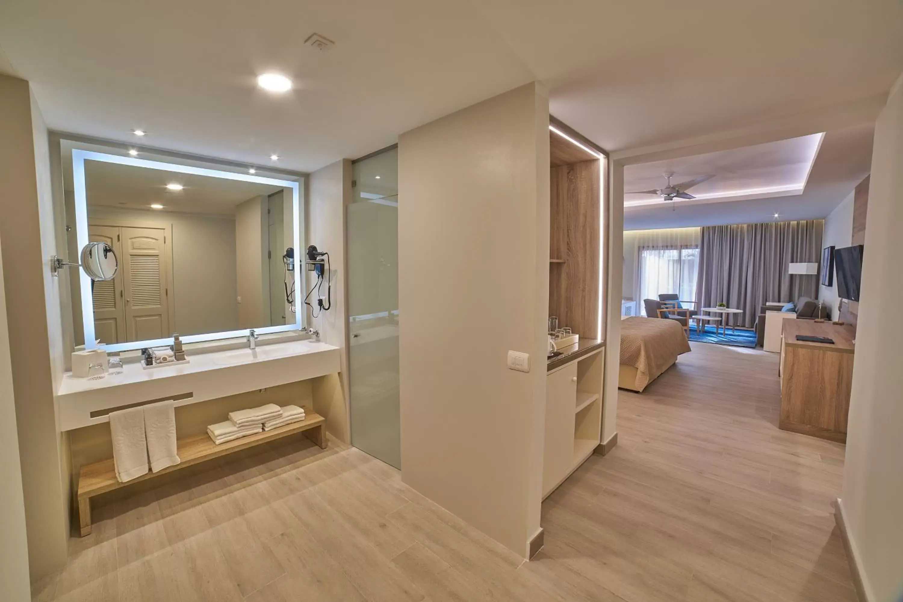 Shower, Bathroom in Bahia Principe Luxury Ambar - Adults Only All Inclusive