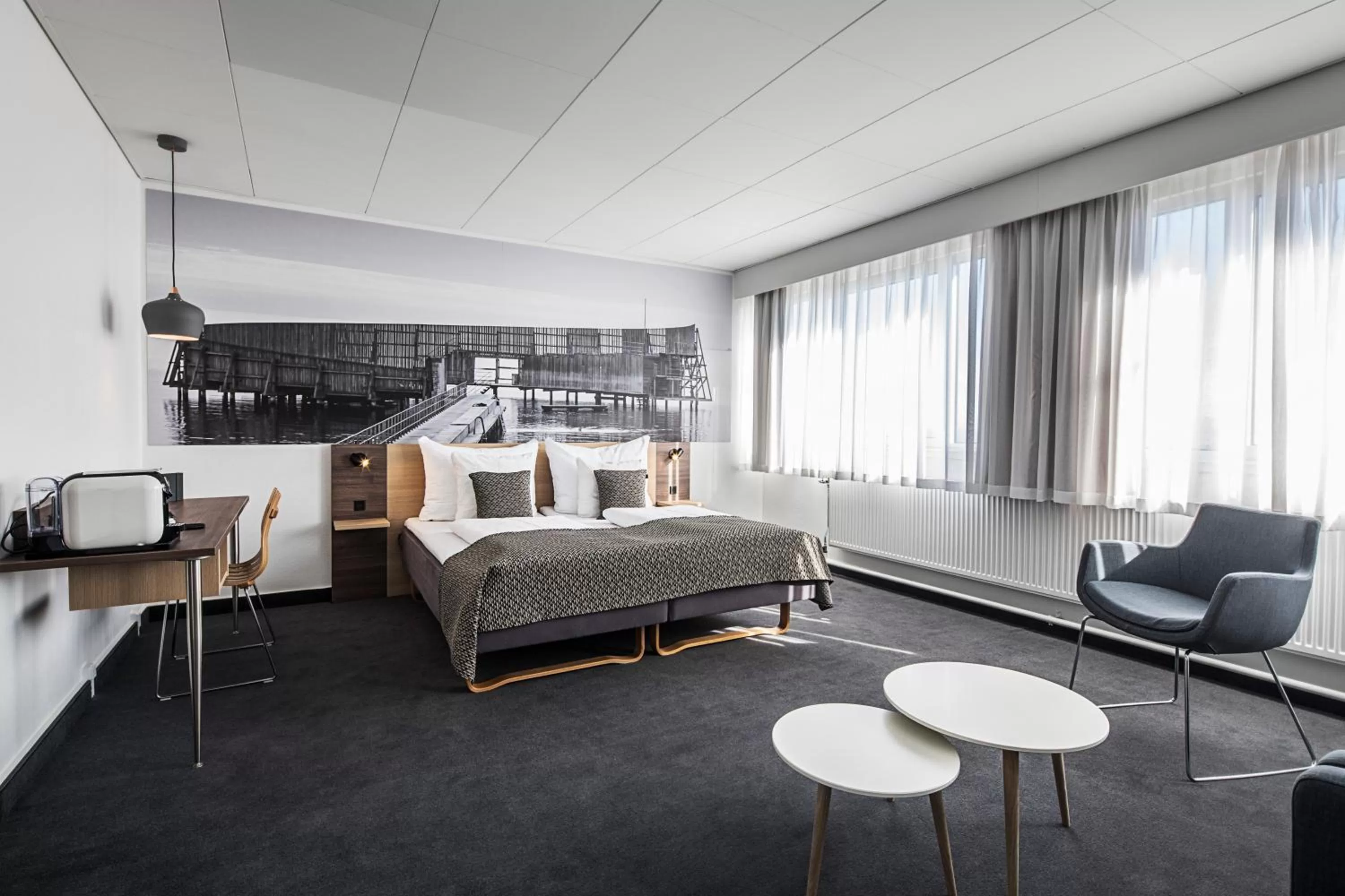 Bedroom, Bed in Best Western Plus Airport Hotel