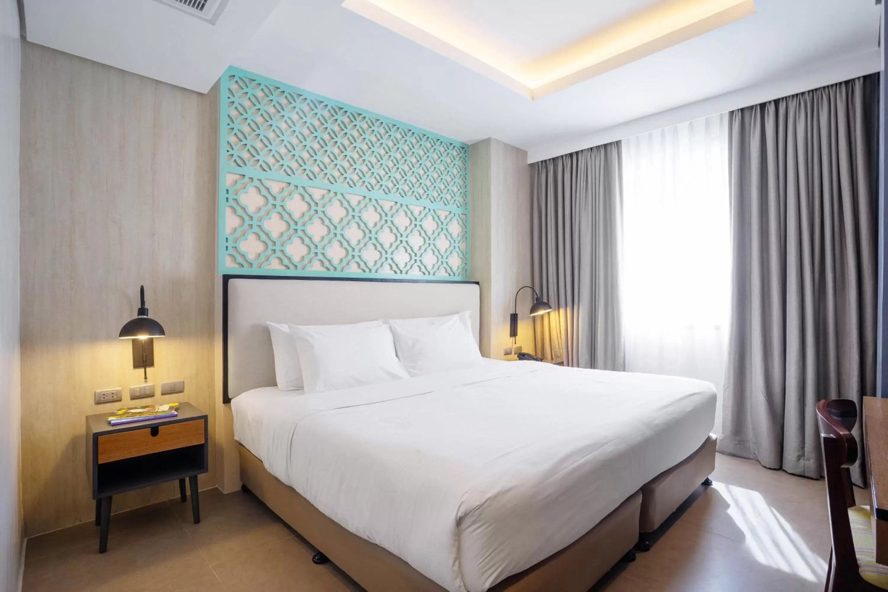 Bed in Summit Galleria Cebu - Multiple Use Hotel
