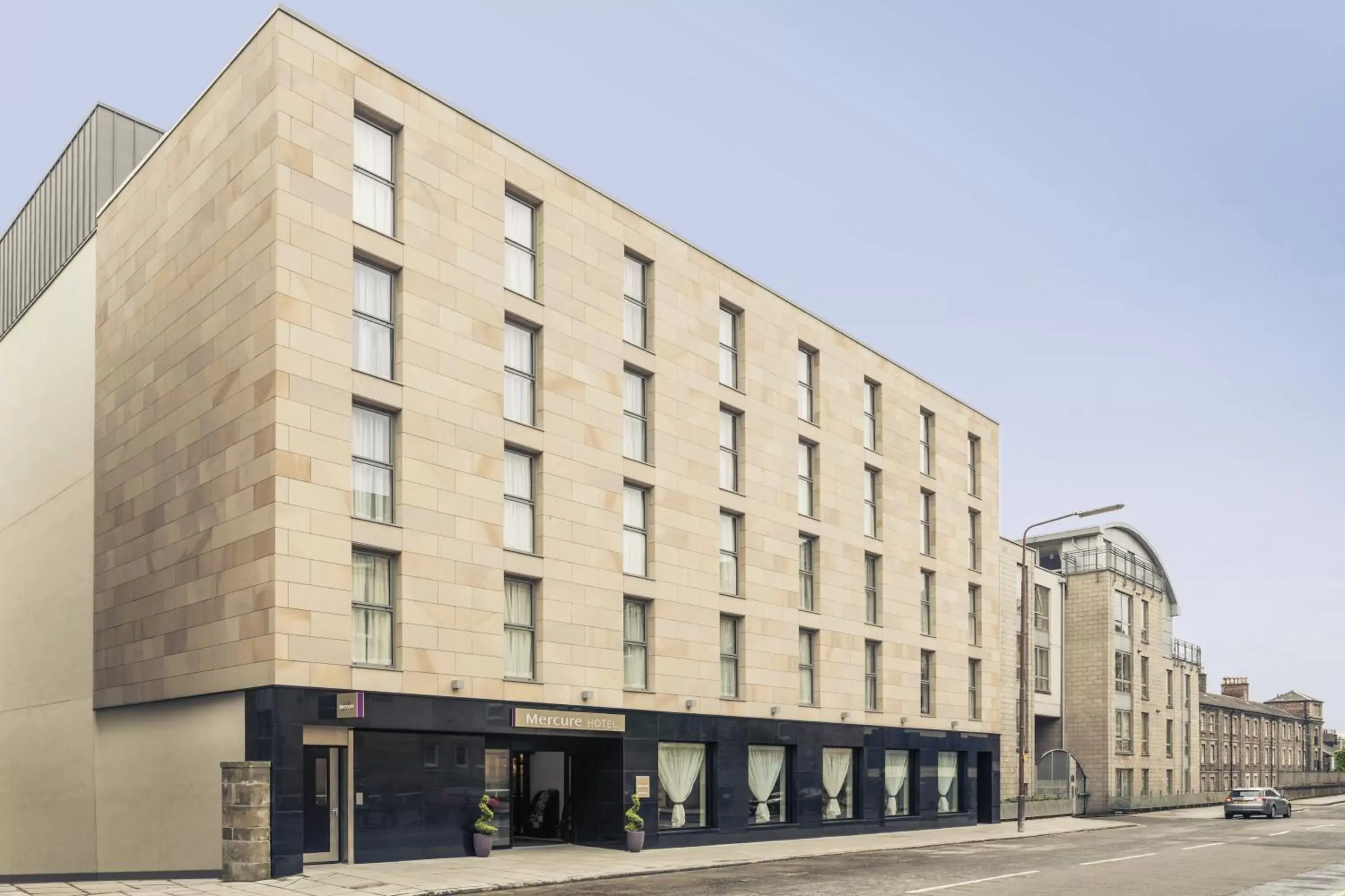 Facade/entrance, Property Building in Mercure Edinburgh Haymarket