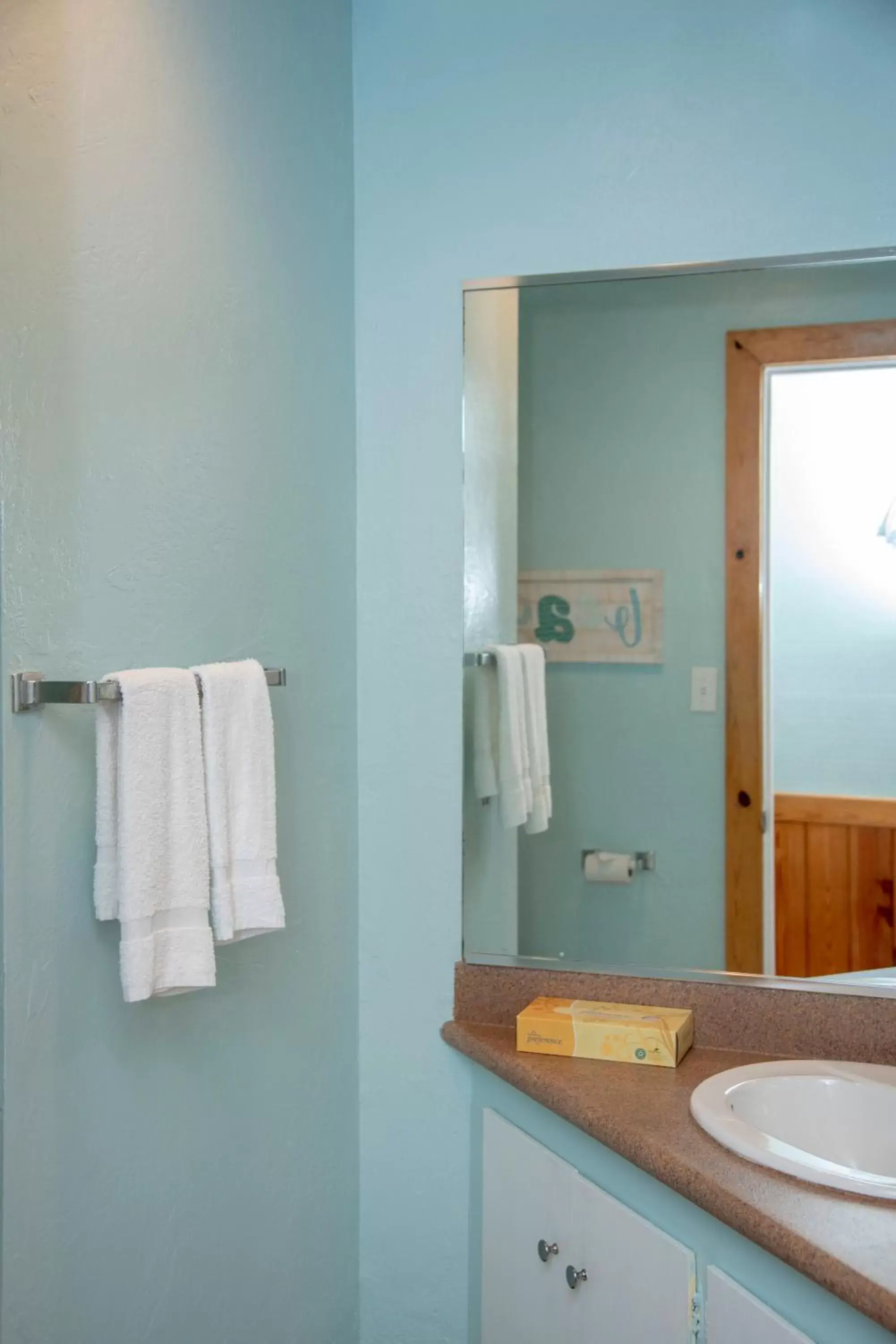 Toilet, Bathroom in D&R Pelican Bay Resort