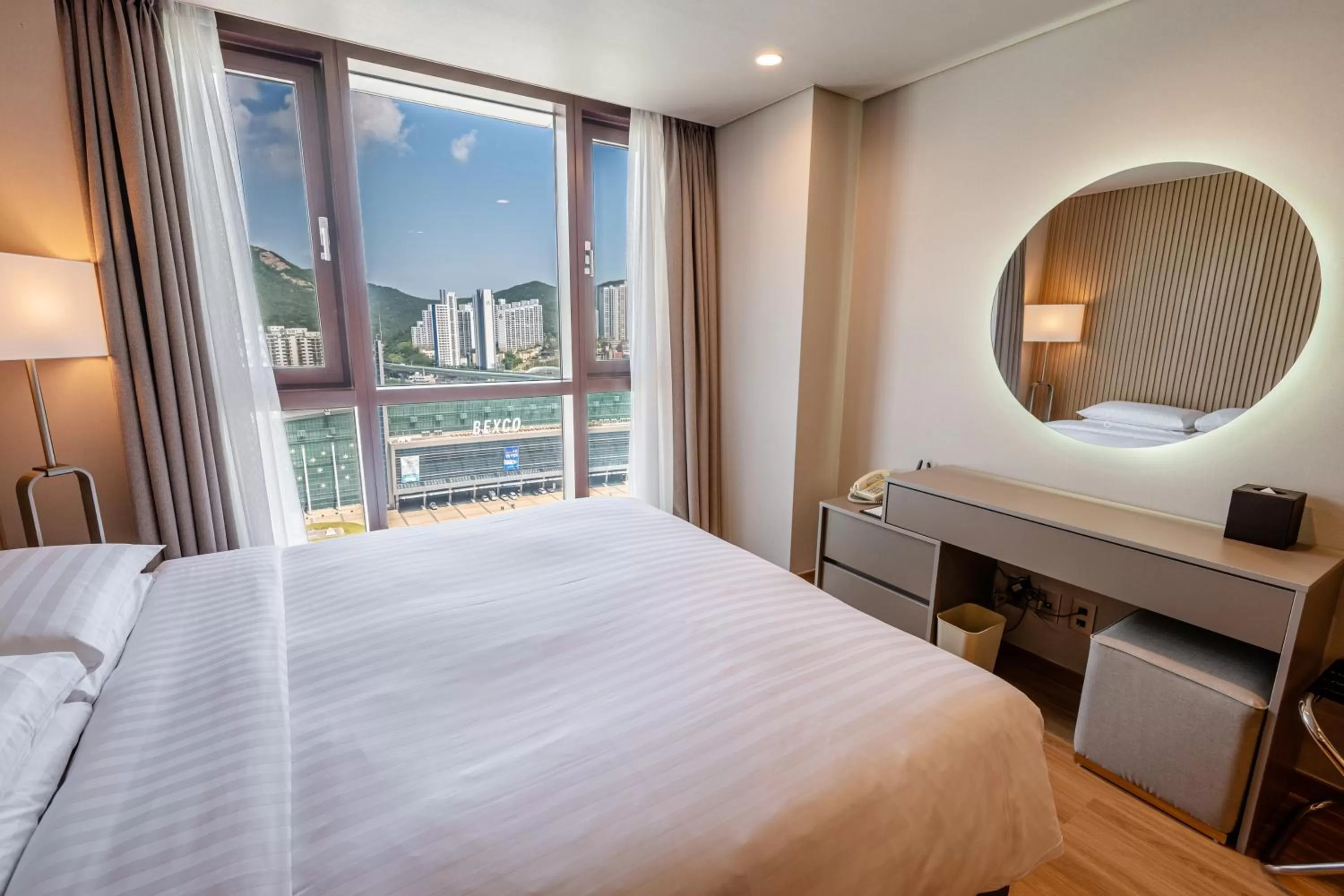 Bed in Haeundae Centum Hotel