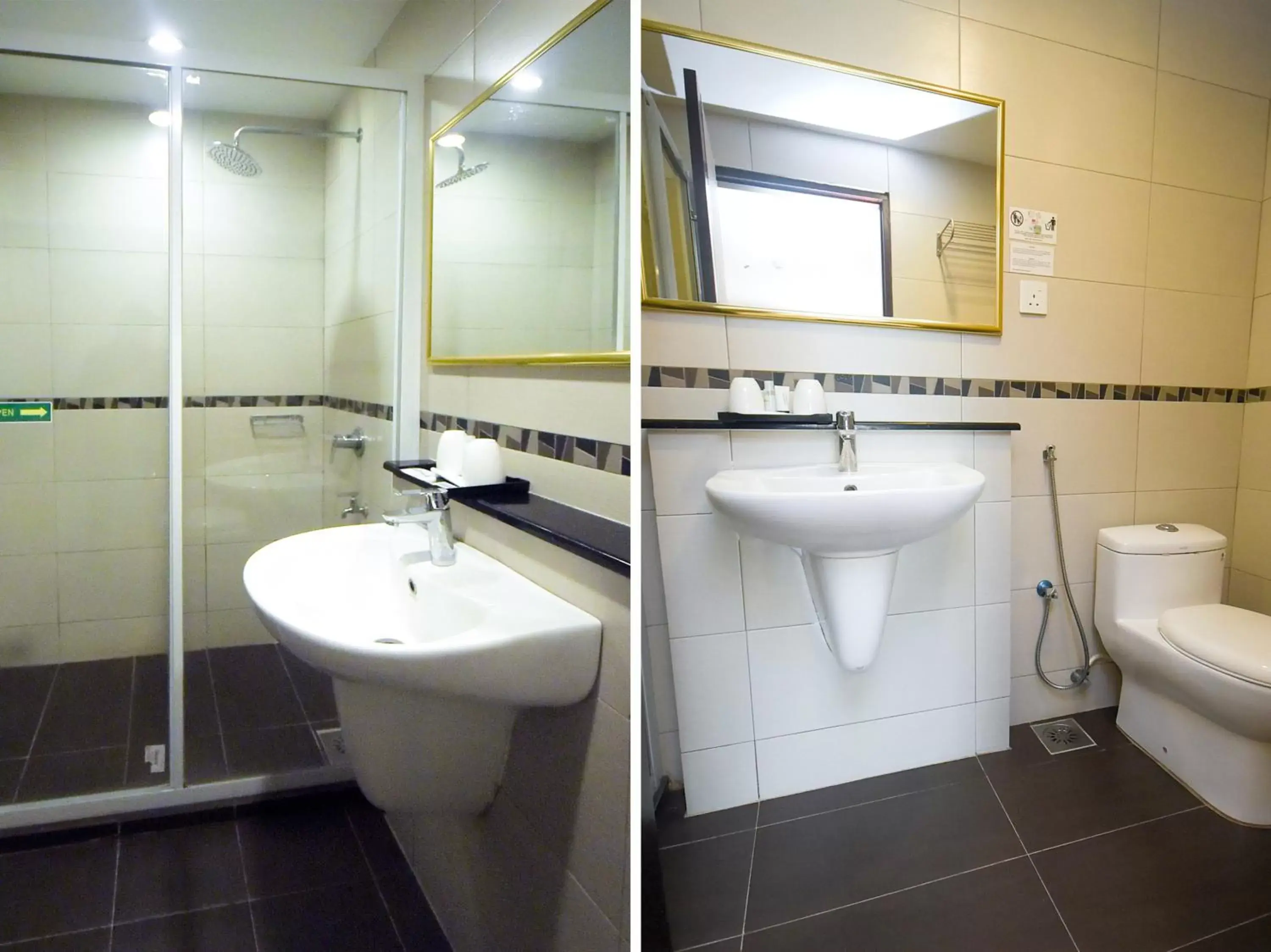 Bathroom in Super OYO 985 Hotel Nur