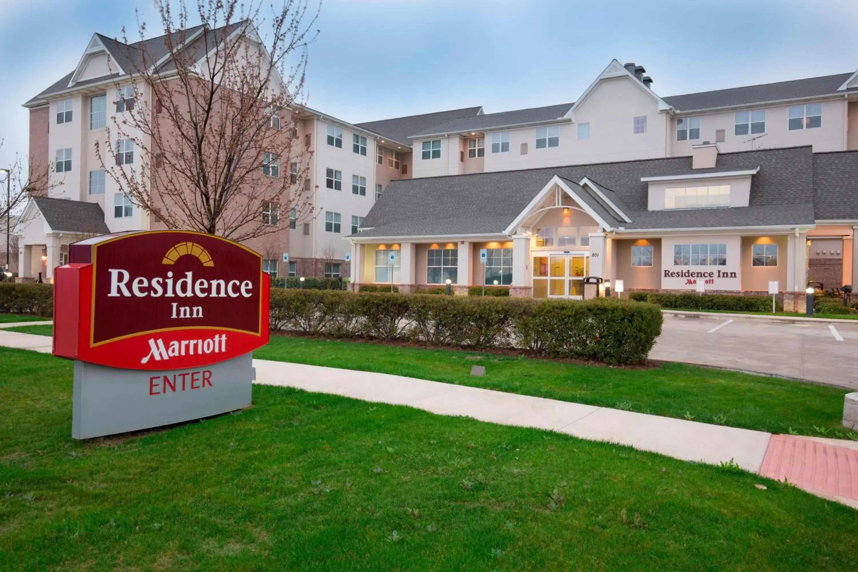 Property Building in Residence Inn by Marriott Arlington South