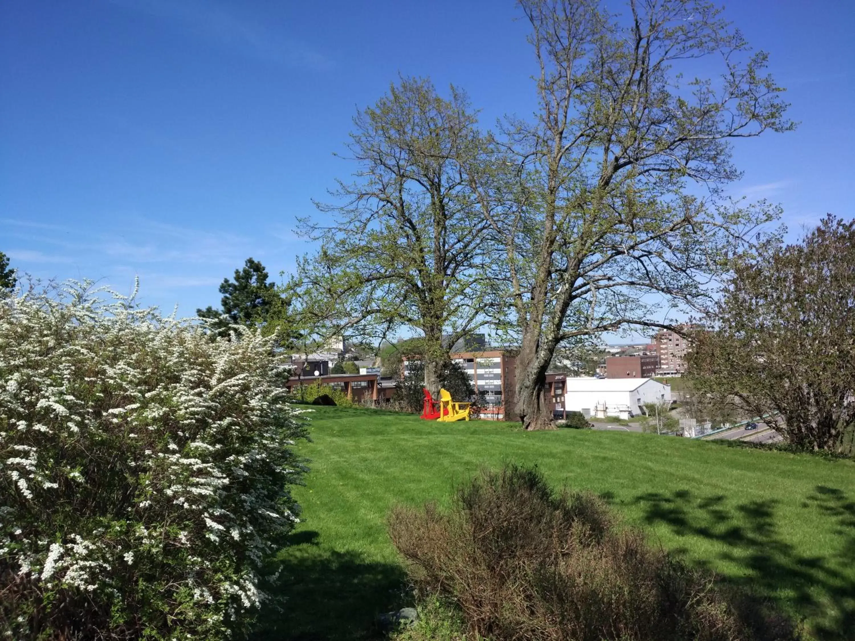 Garden, Property Building in Homeport Historic B&B