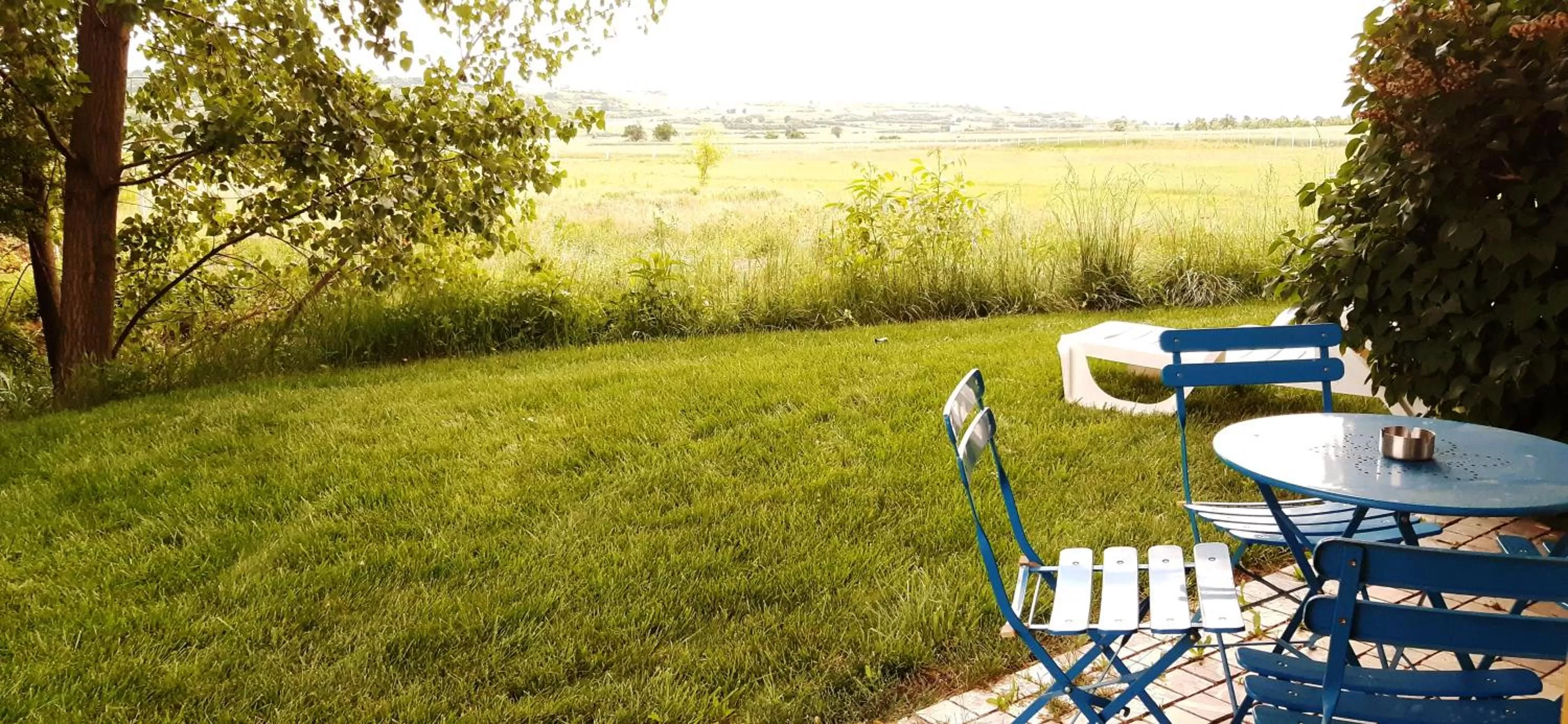 Patio in Hotel Gracanica