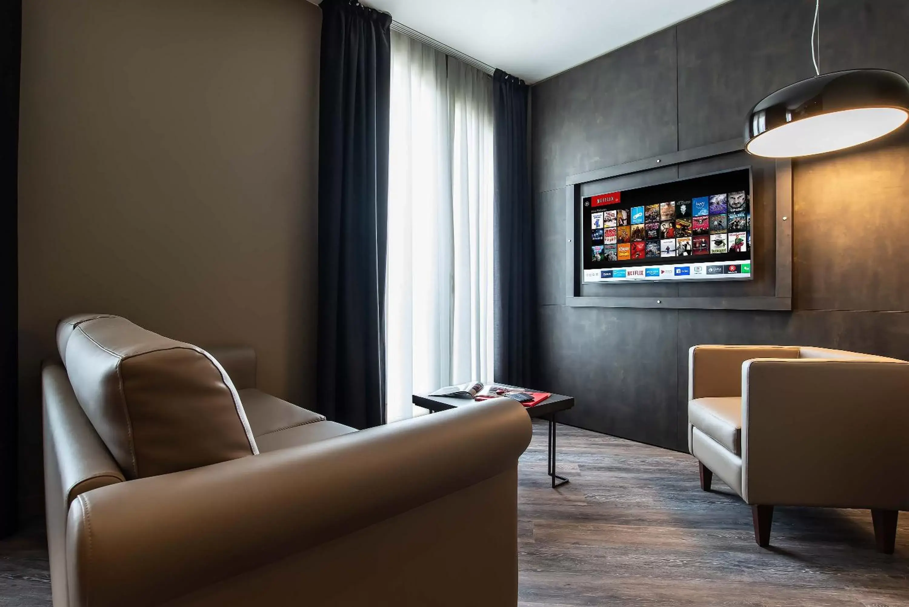 Living room, Seating Area in Maranello Palace