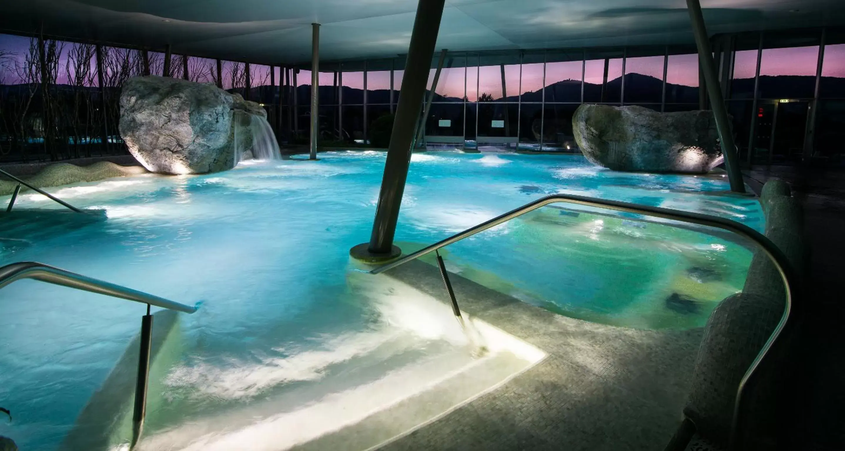 Hot Tub in Hôtel Barrière Ribeauvillé