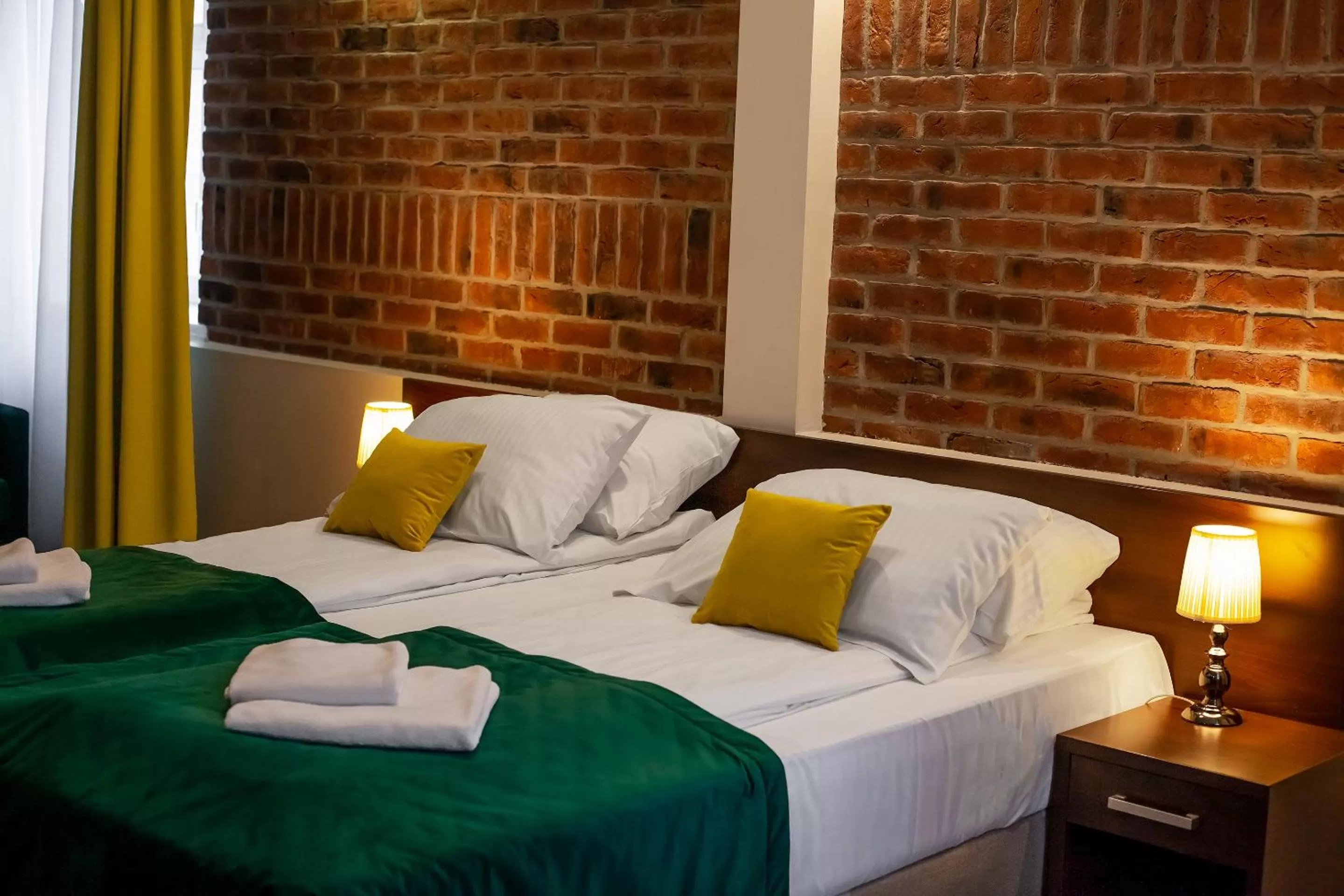Bed in Hotel Artus - Old Town