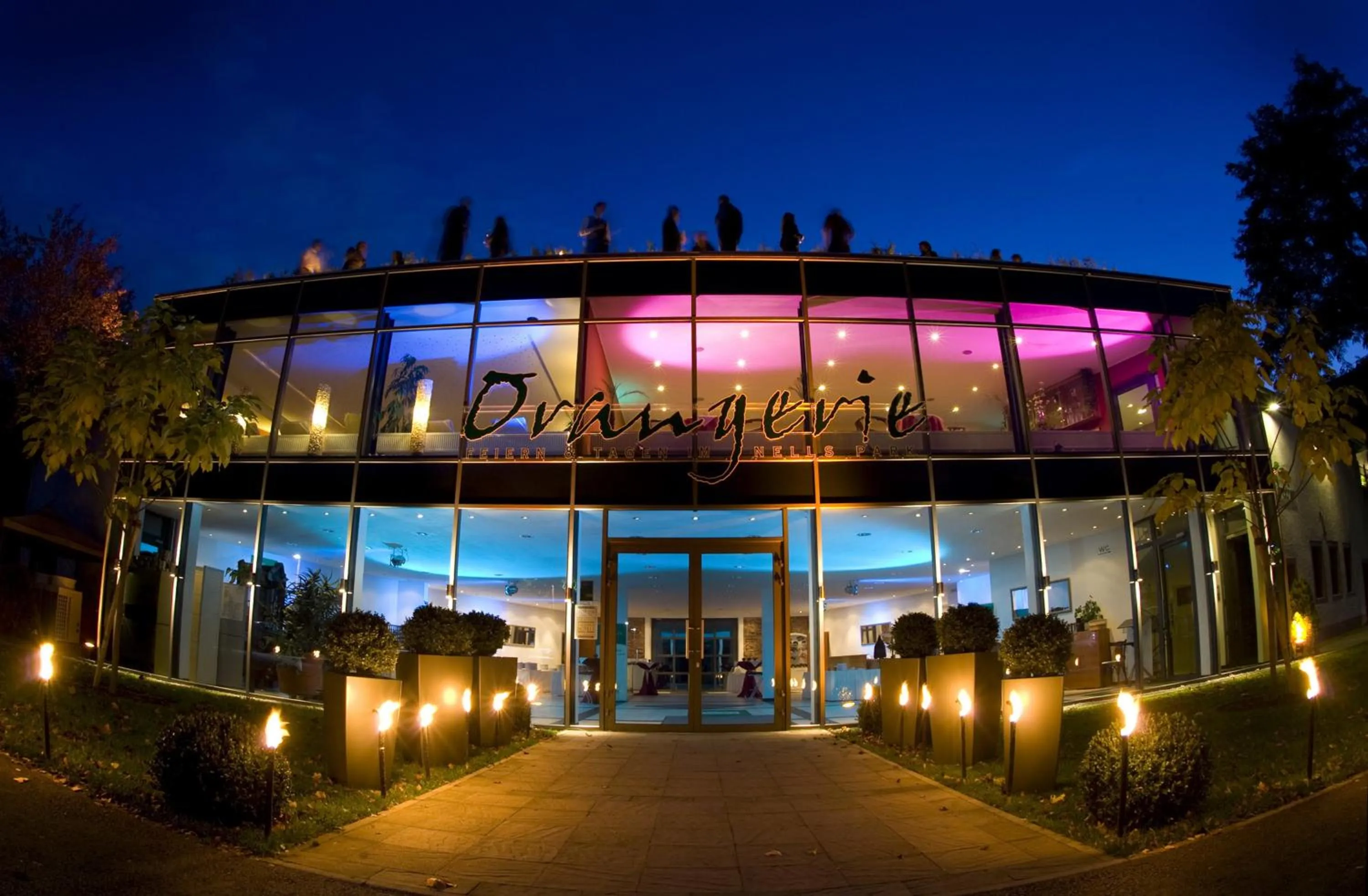Facade/entrance in Nells Park Hotel
