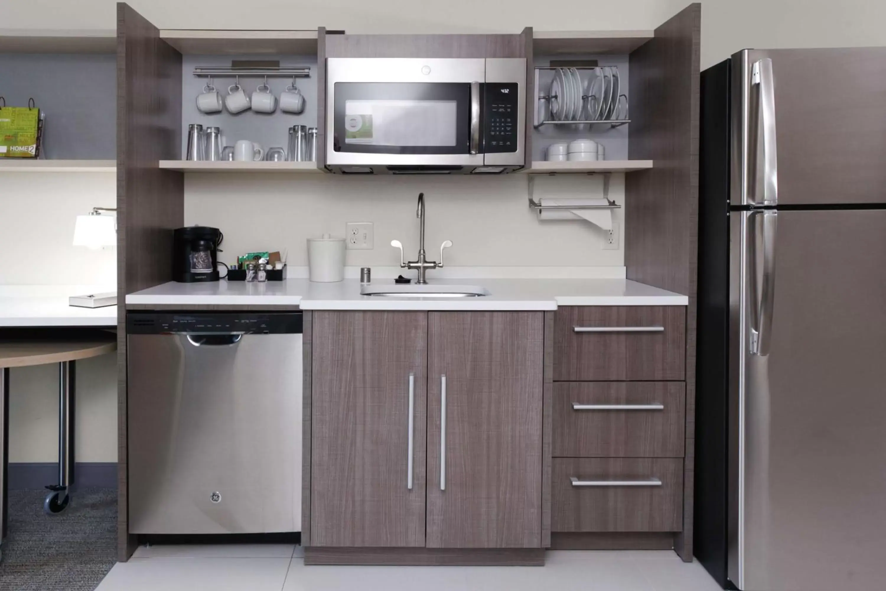 Kitchen or kitchenette, Kitchen/Kitchenette in Home2 Suites By Hilton Fort Collins