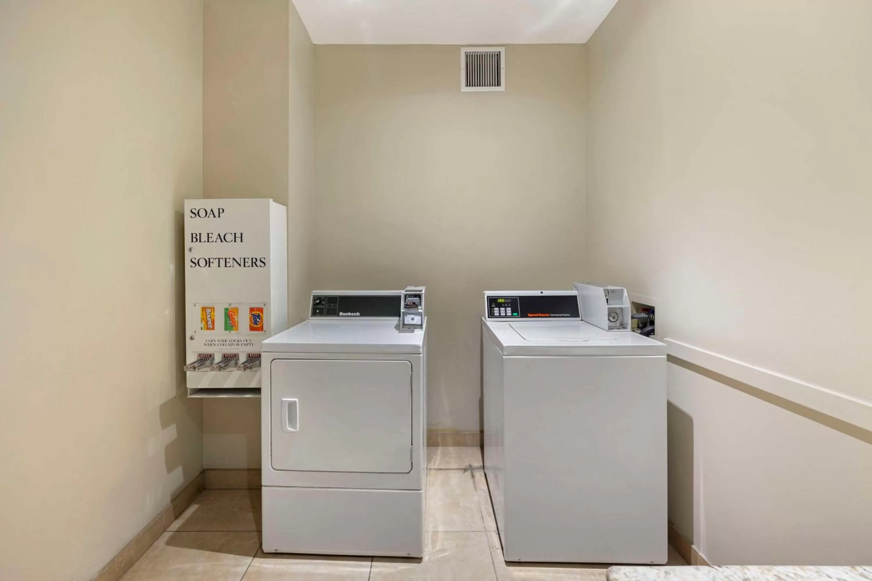 laundry in Best Western Plus Henderson Hotel