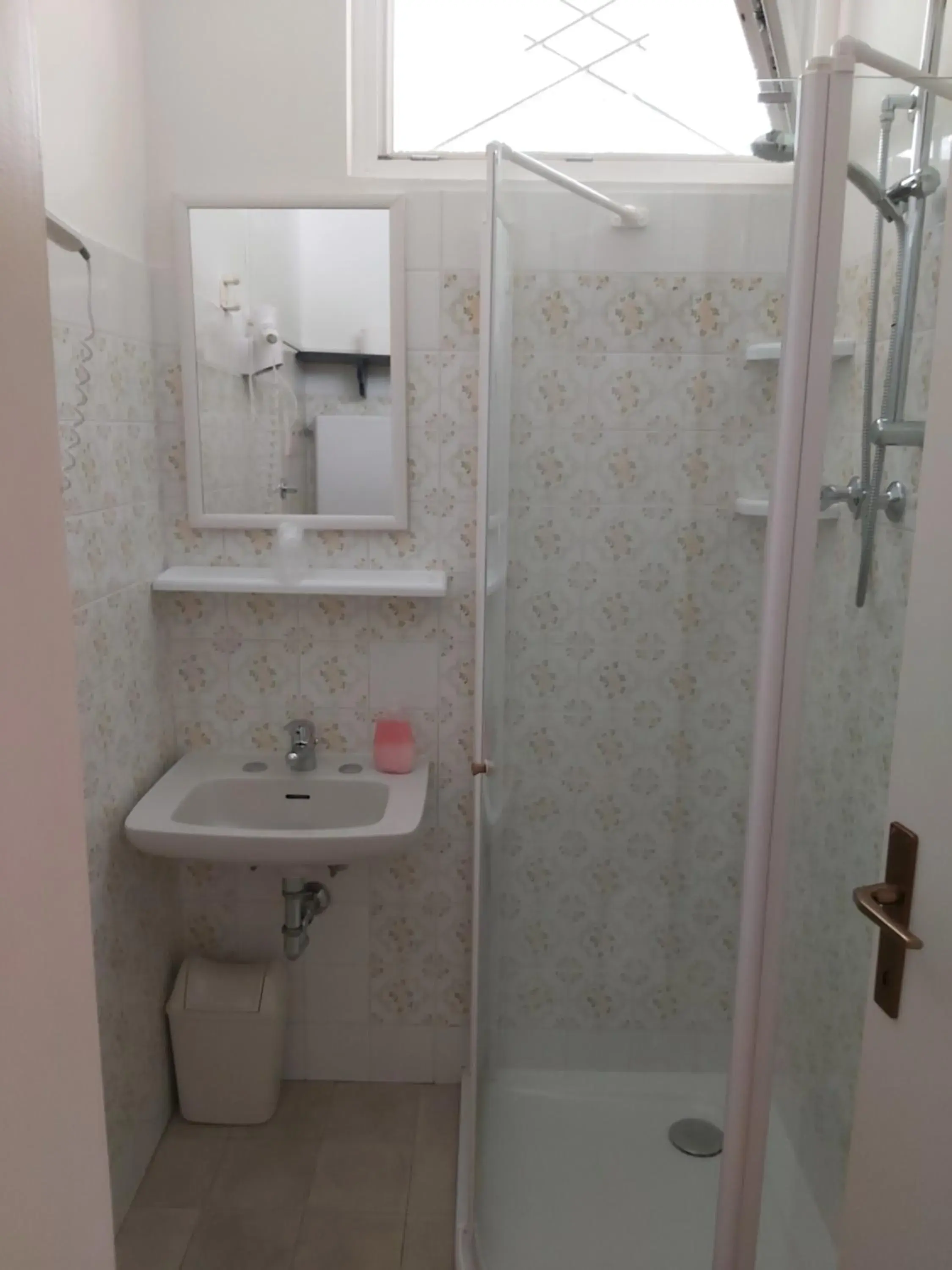 Bathroom in Hotel Casa Popi