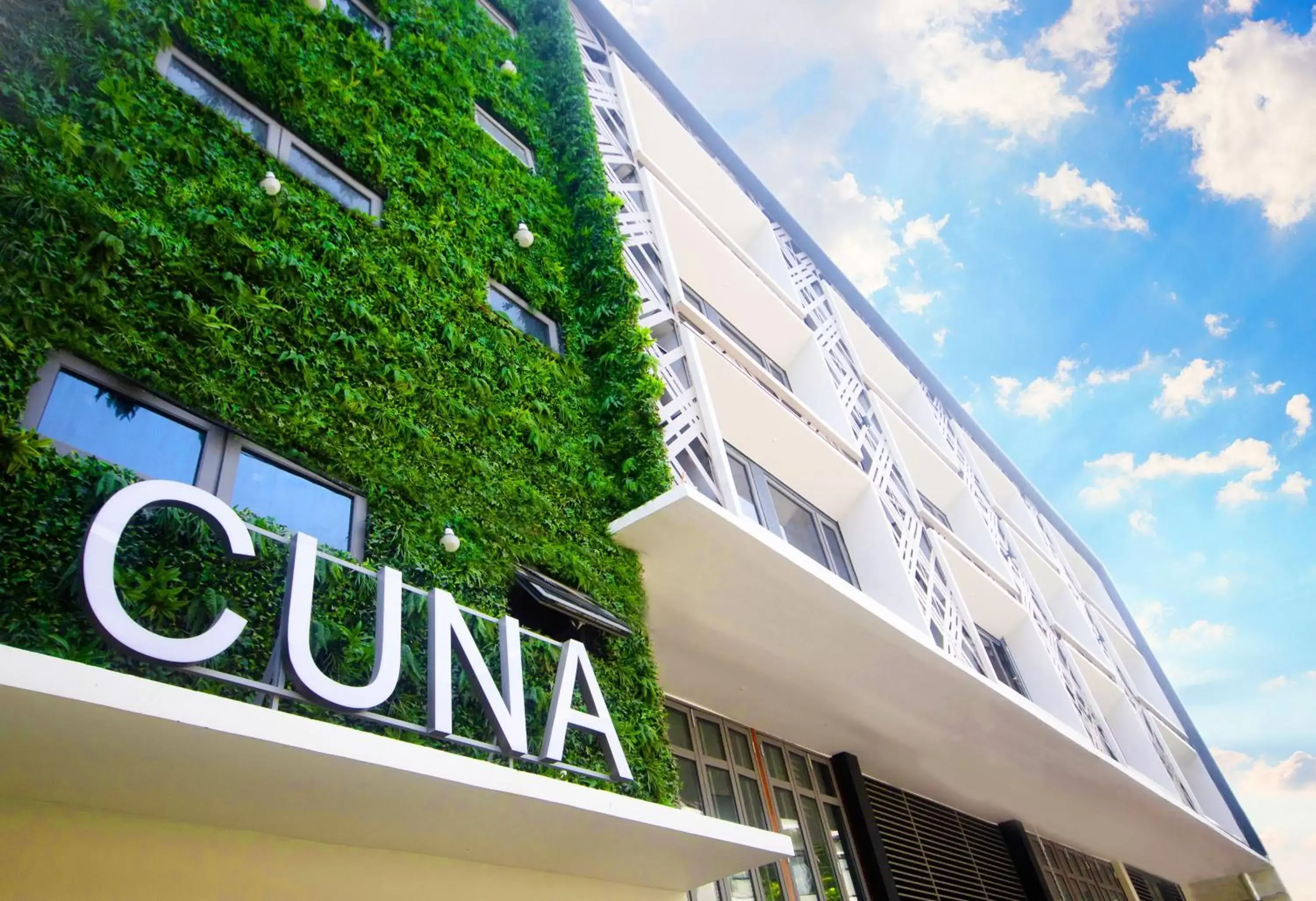 Property Building in Cuna Hotel