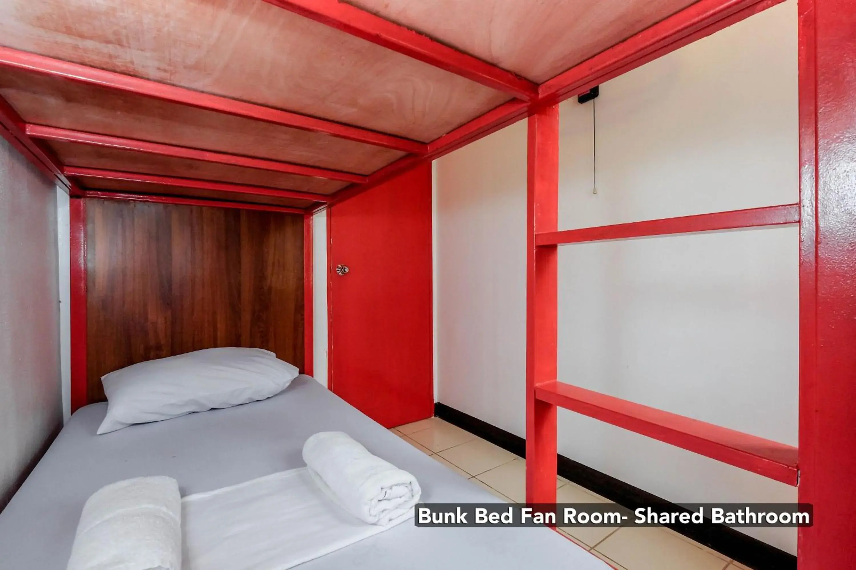 bunk bed, Bed in Stay Malate (Wanderers Guest House)