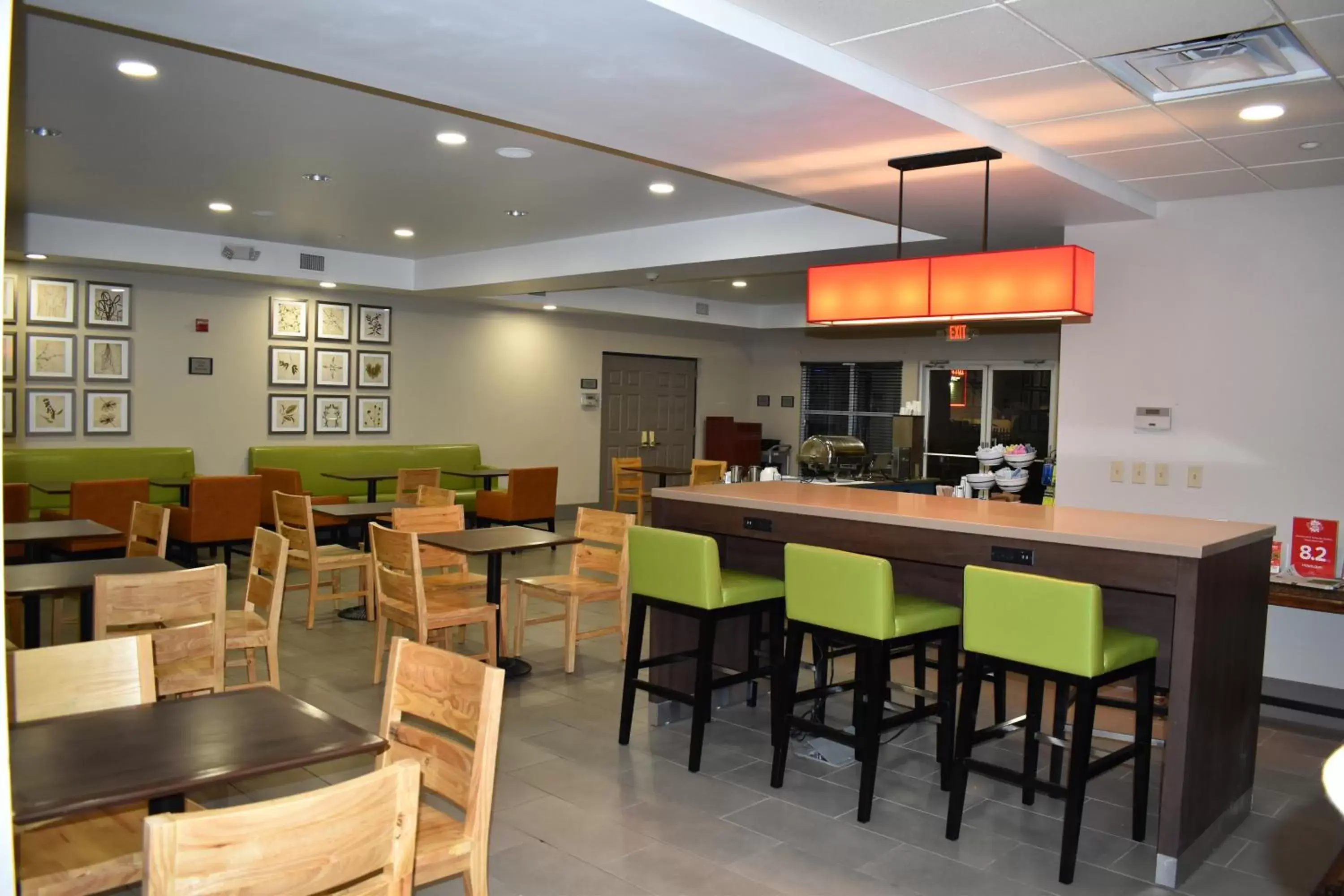 Restaurant/Places to Eat in Country Inn & Suites by Radisson, Hagerstown, MD