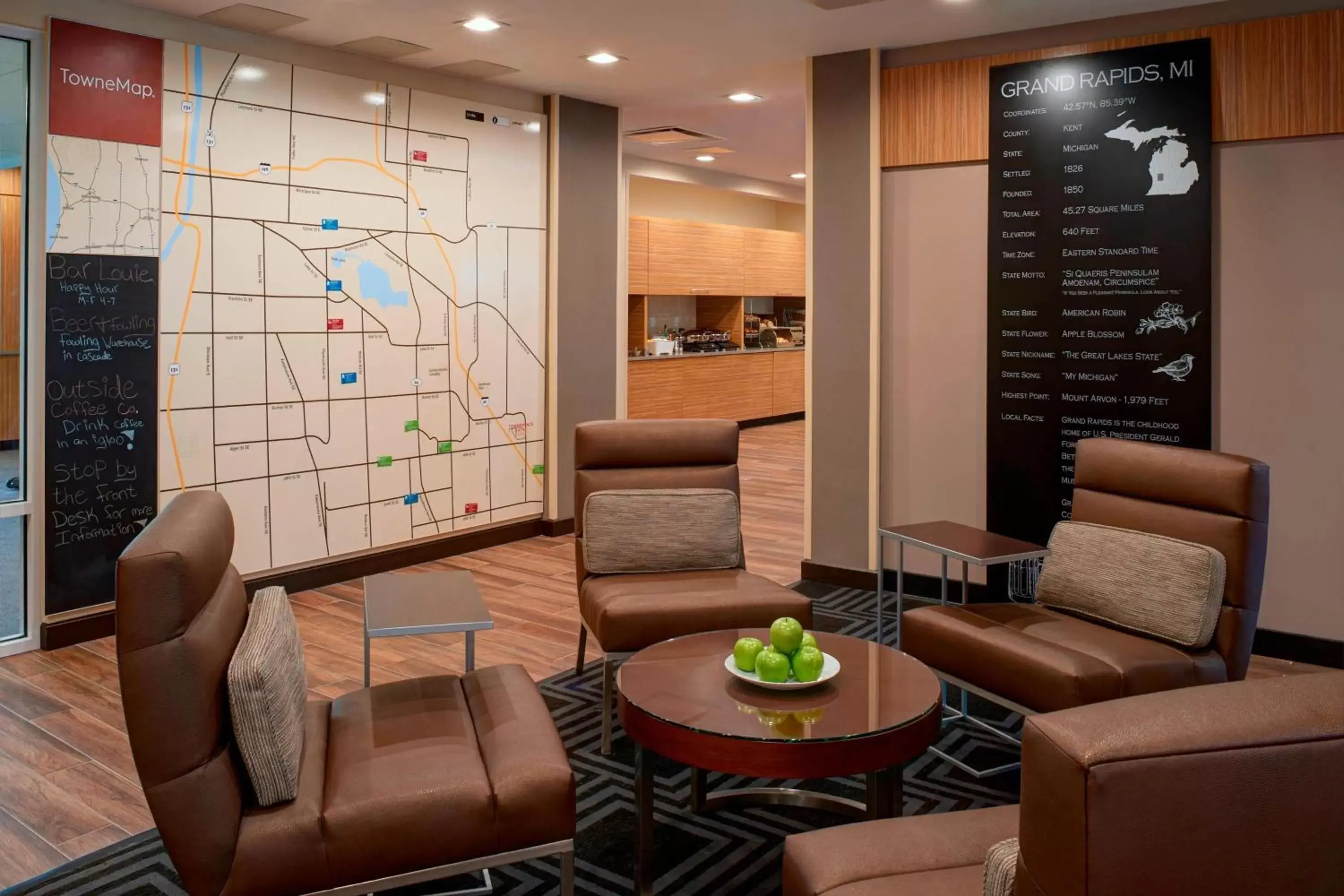 Location, Lobby/Reception in TownePlace Suites by Marriott Grand Rapids Airport