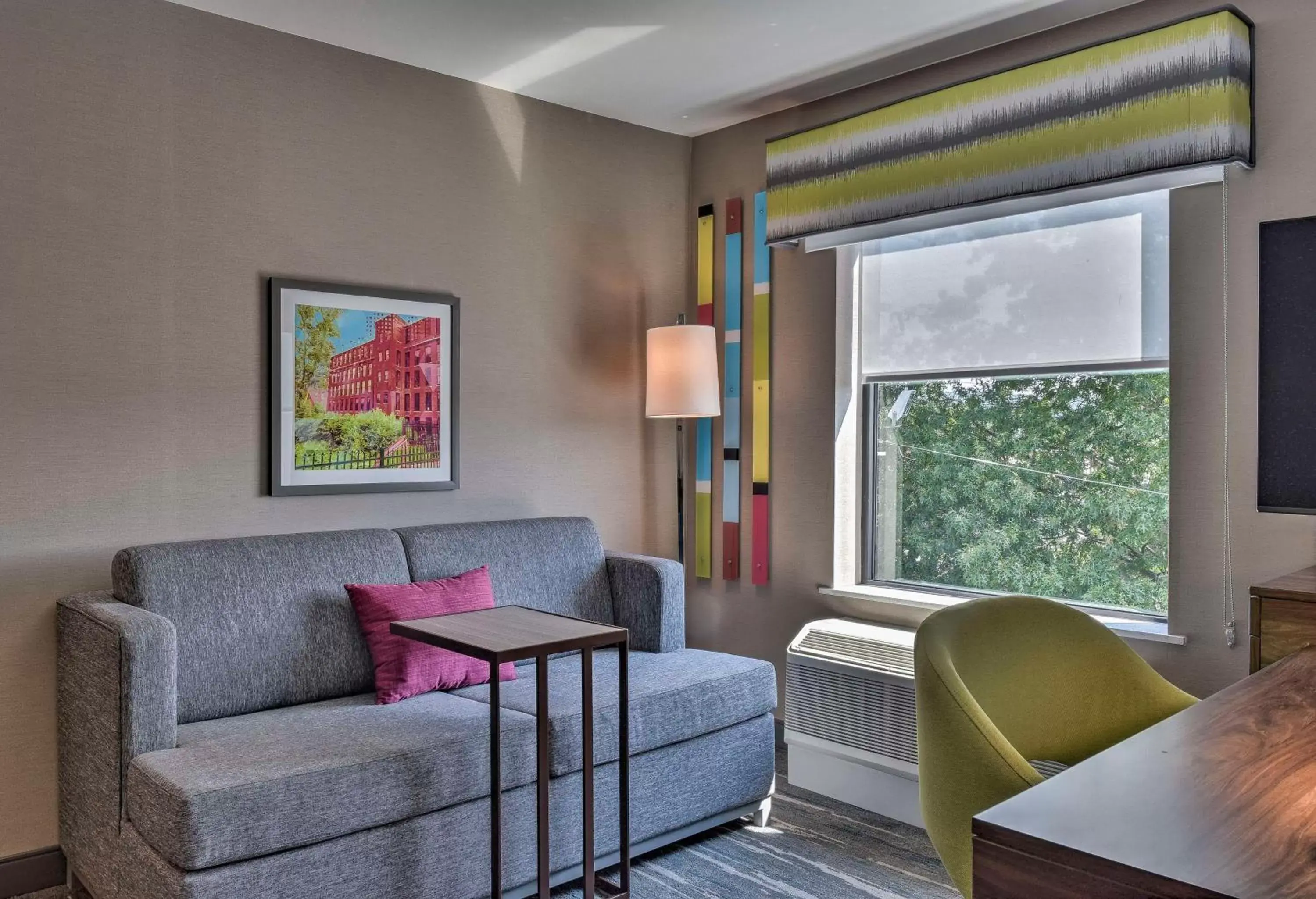 Bedroom, Seating Area in Hampton Inn & Suites Keene