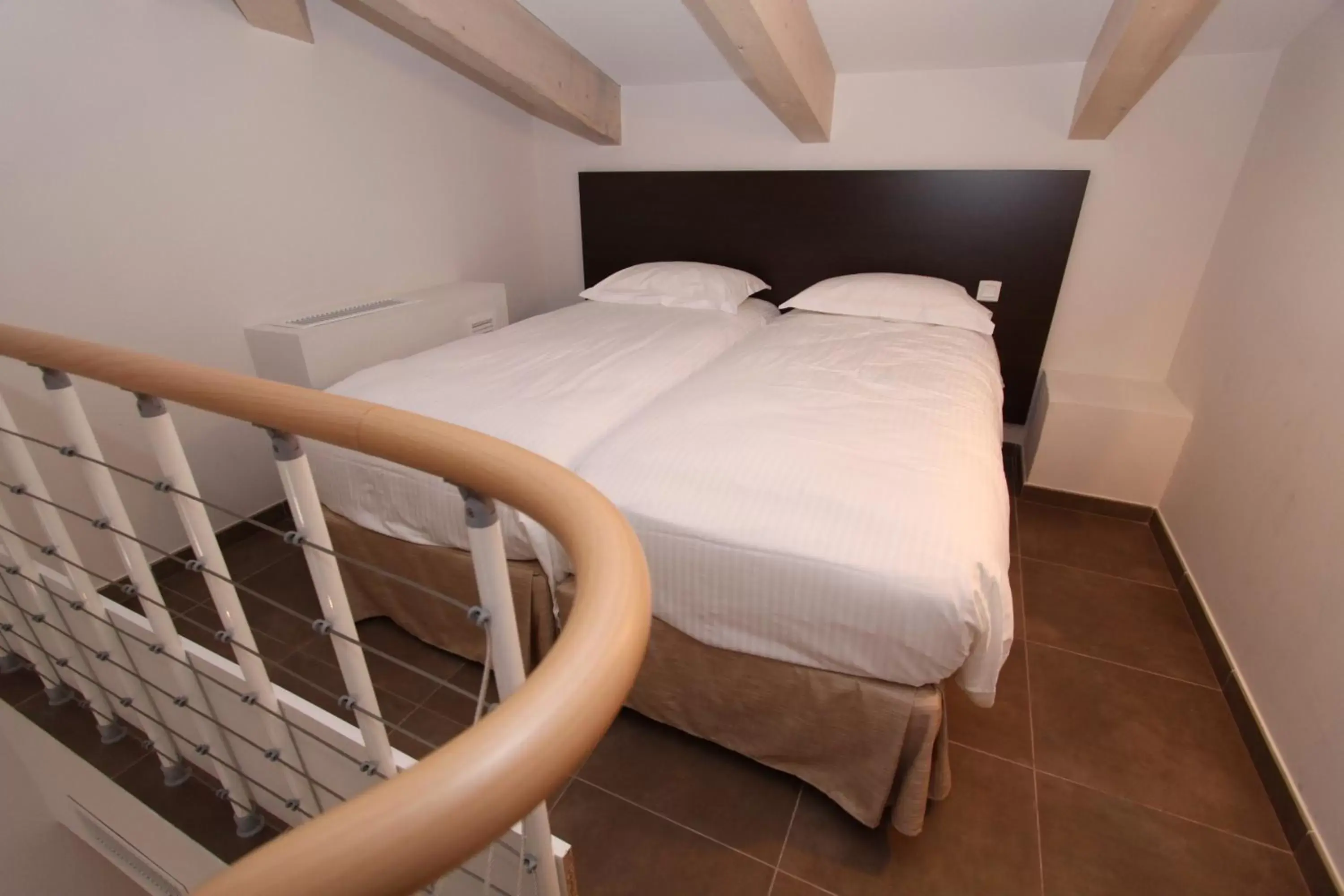 Photo of the whole room, Bed in Hôtel A Madonetta