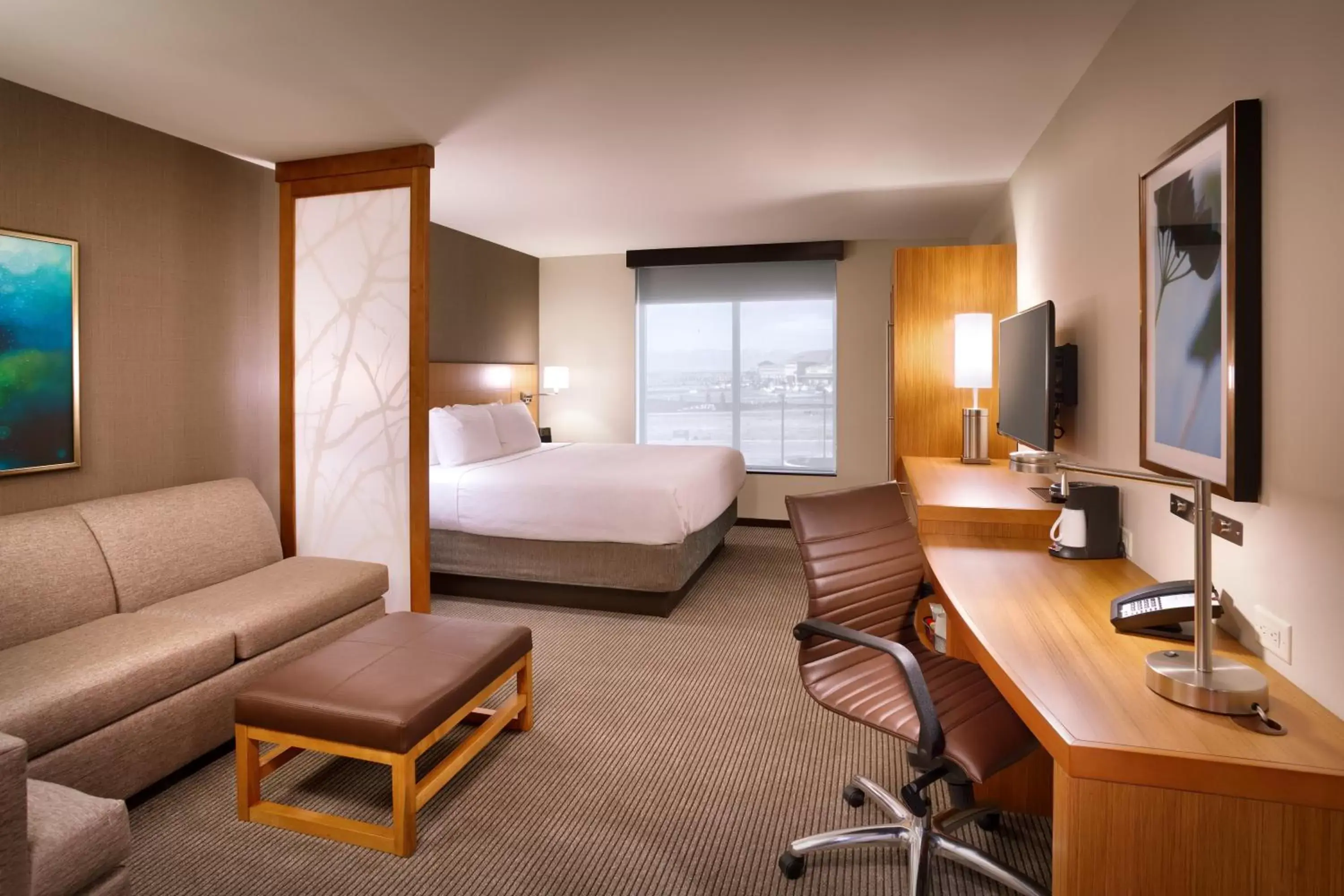 King Room with Sofa Bed in Hyatt Place Salt Lake City/Lehi