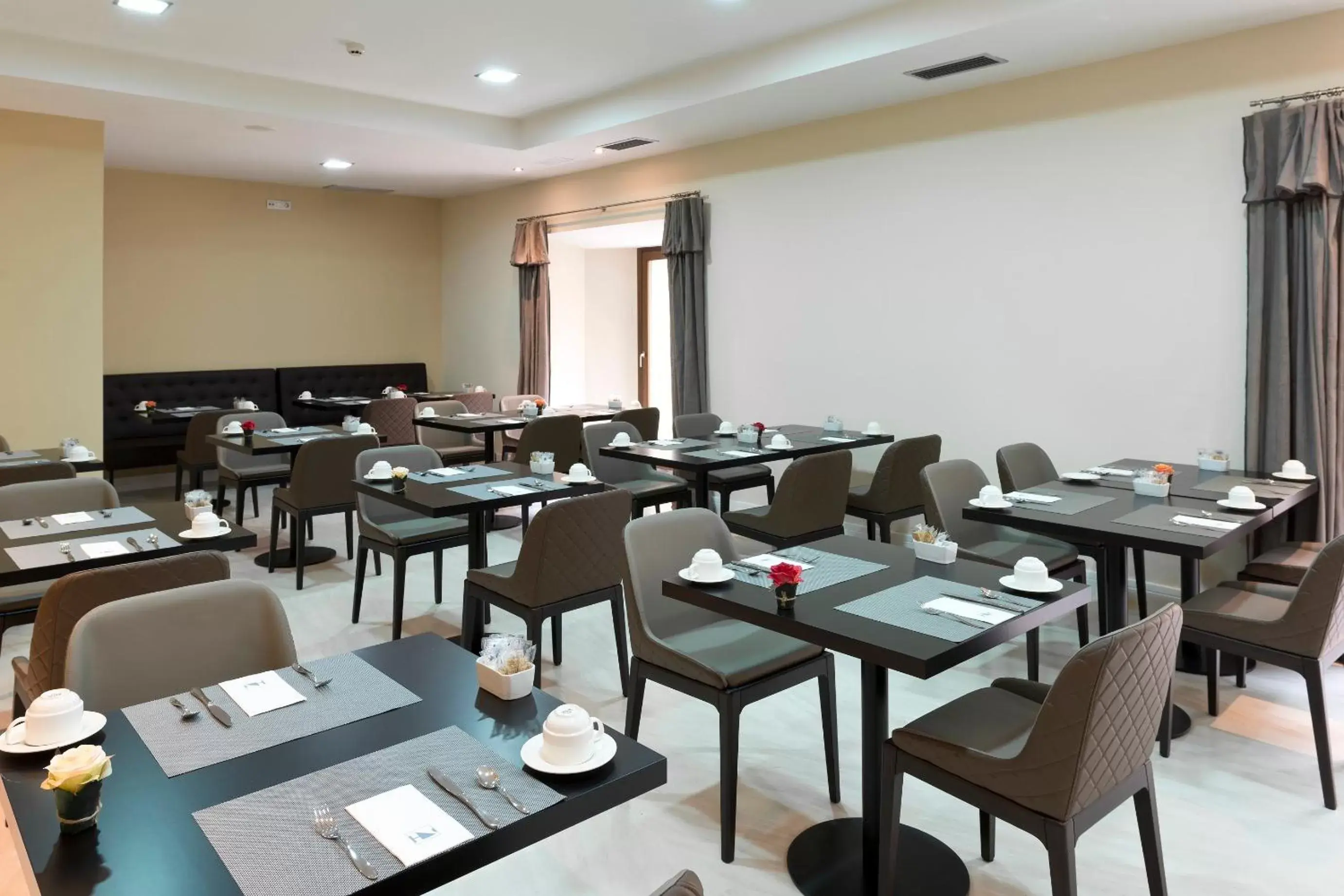 Restaurant/Places to Eat in Áurea Convento Capuchinos by Eurostars Hotel Company